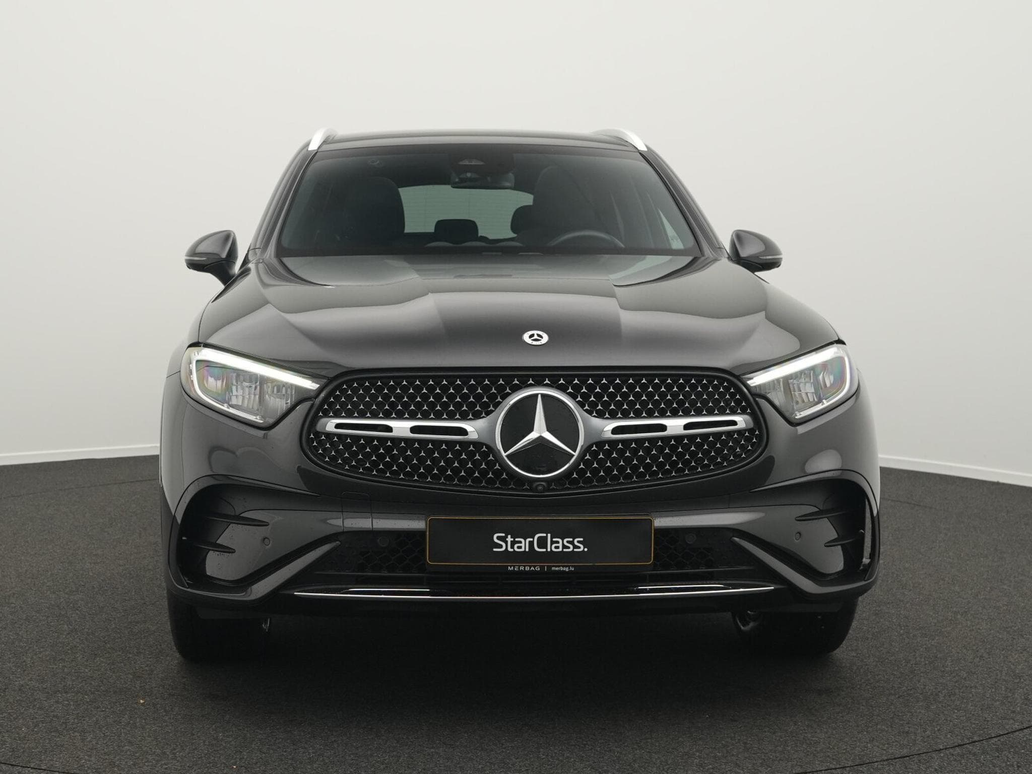 Mercedes GLC 300 d 4MATIC AMG Line Advanced Plus (2024) - Photo 2
