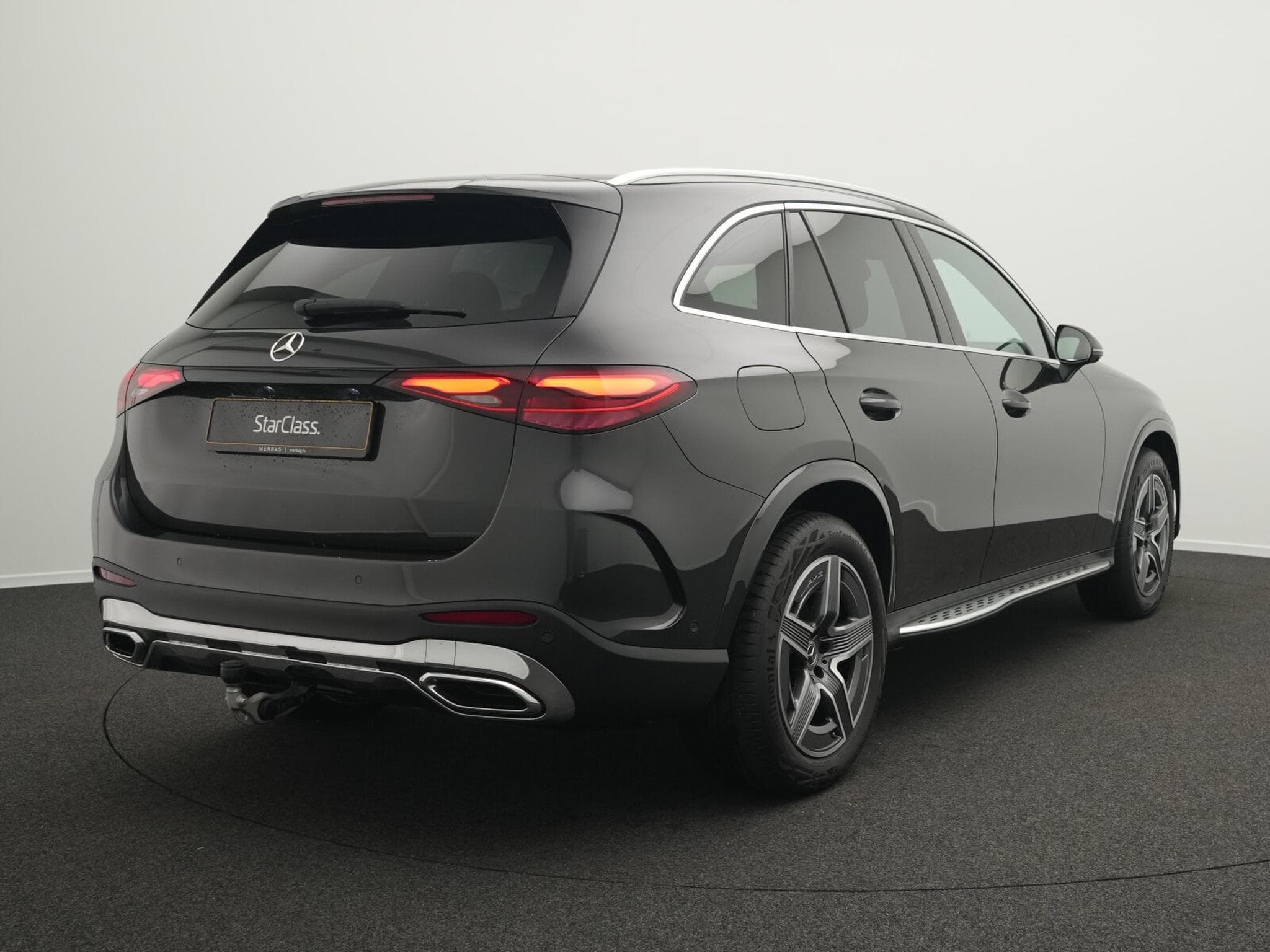 Mercedes GLC 300 d 4MATIC AMG Line Advanced Plus (2024) - Photo 3