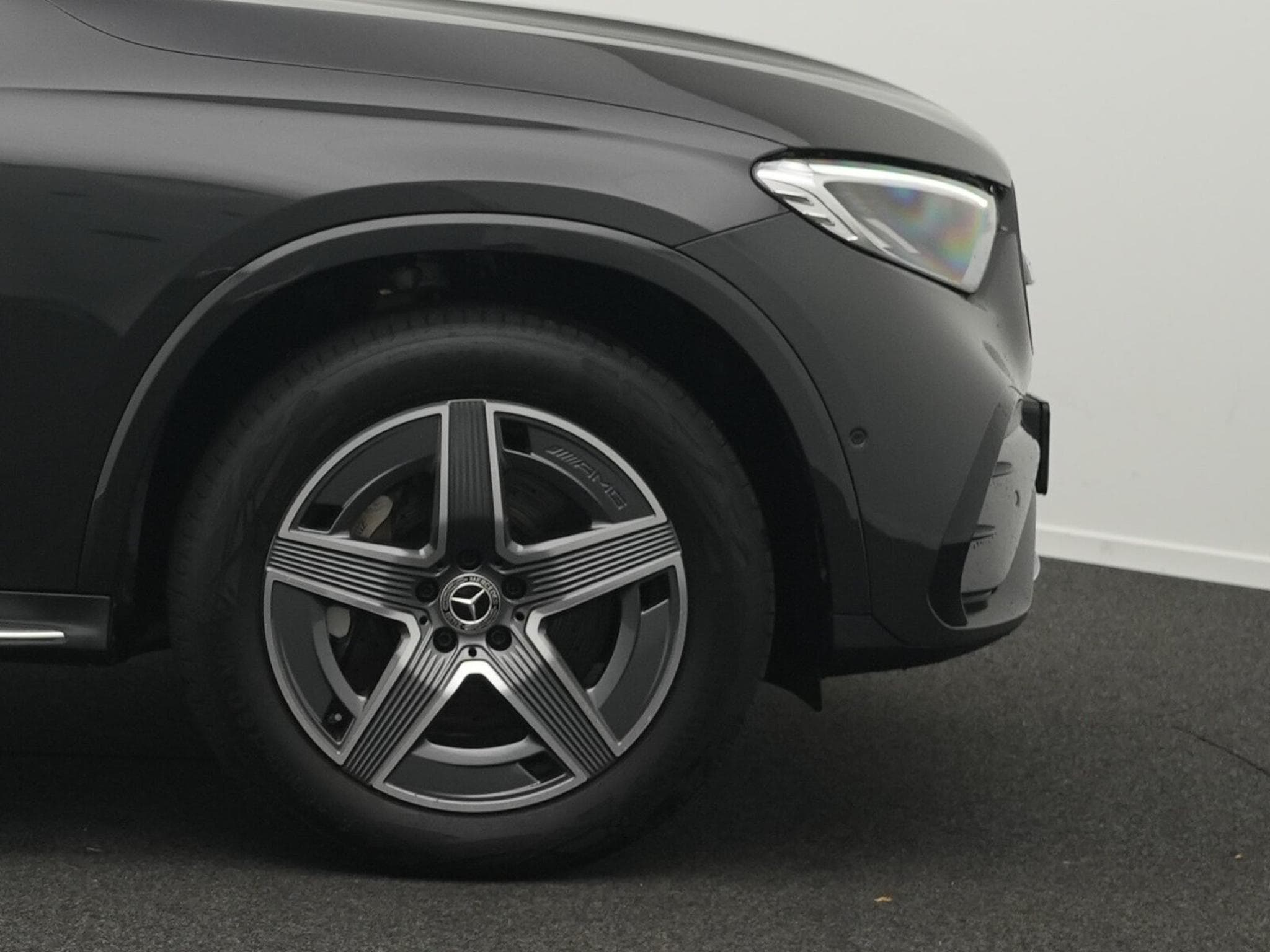 Mercedes GLC 300 d 4MATIC AMG Line Advanced Plus (2024) - Photo 8