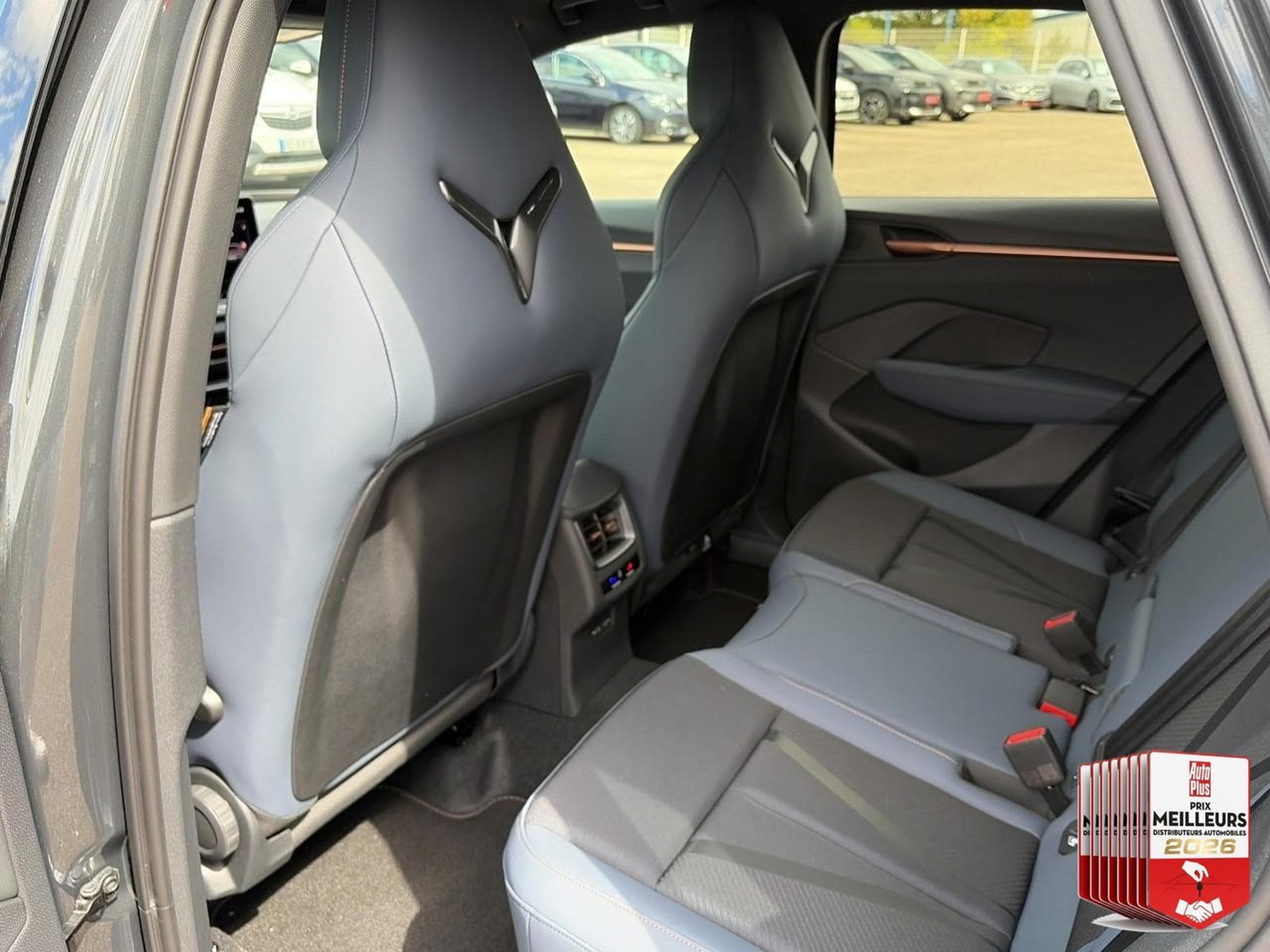 Cupra TERRAMAR 1.5 ETSI HYBRID 150 V DSG7 (2026) - Foto 24