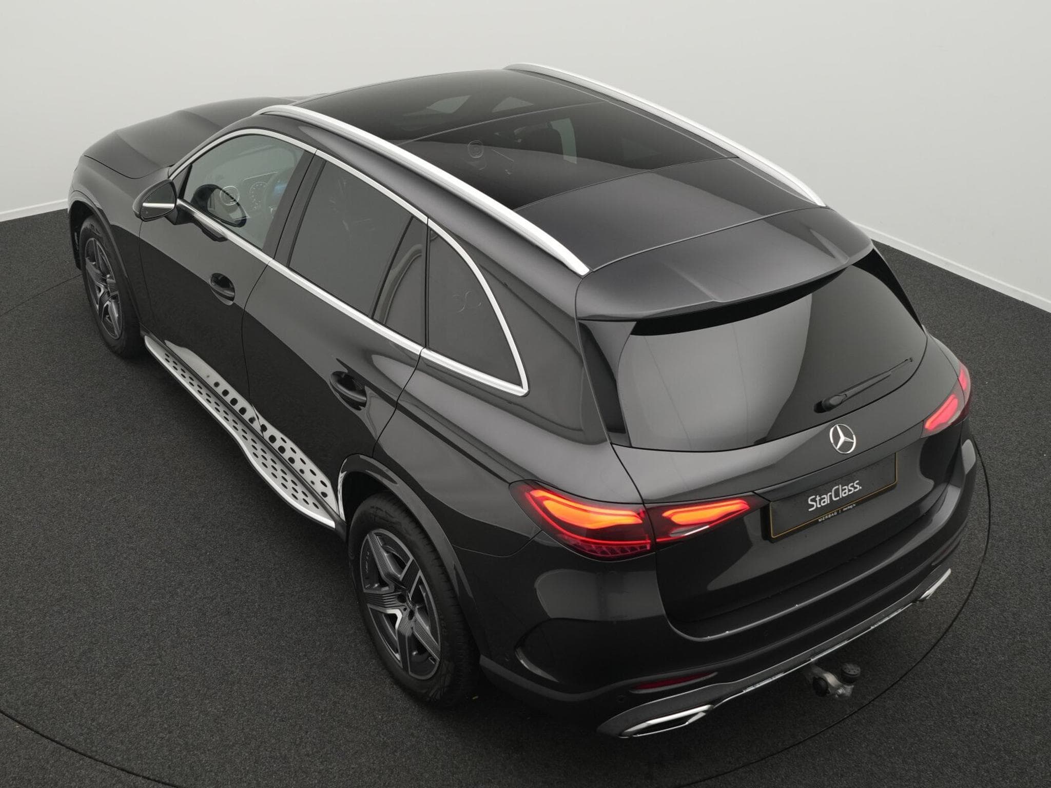Mercedes GLC 300 d 4MATIC AMG Line Advanced Plus (2024) - Photo 13