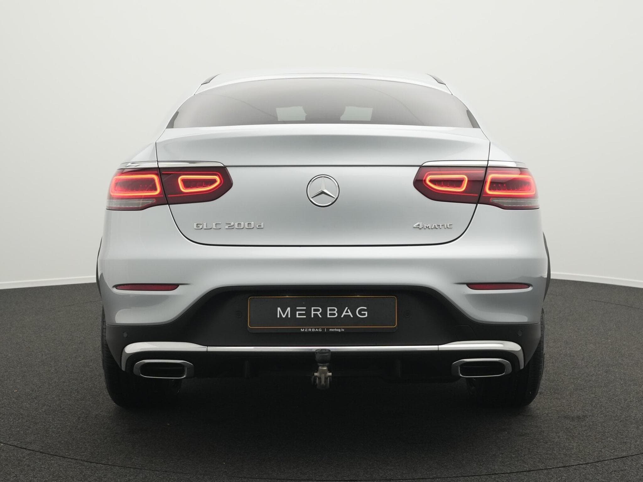 Mercedes GLC 200 d 4MATIC AMG-Line Coupé Distronic+AHK (2023) - Photo 4