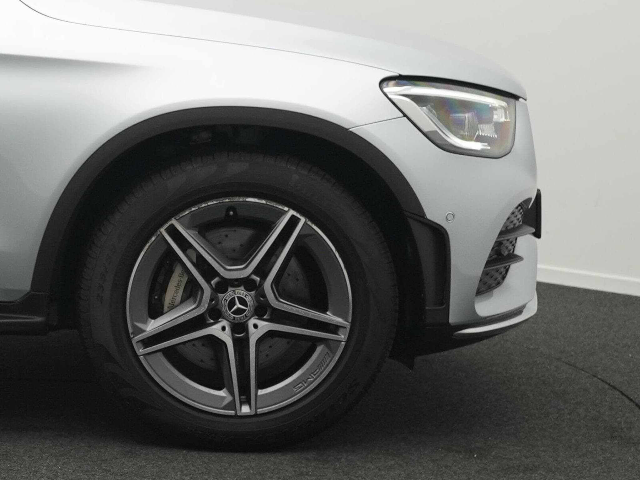 Mercedes GLC 200 d 4MATIC AMG-Line Coupé Distronic+AHK (2023) - Photo 8