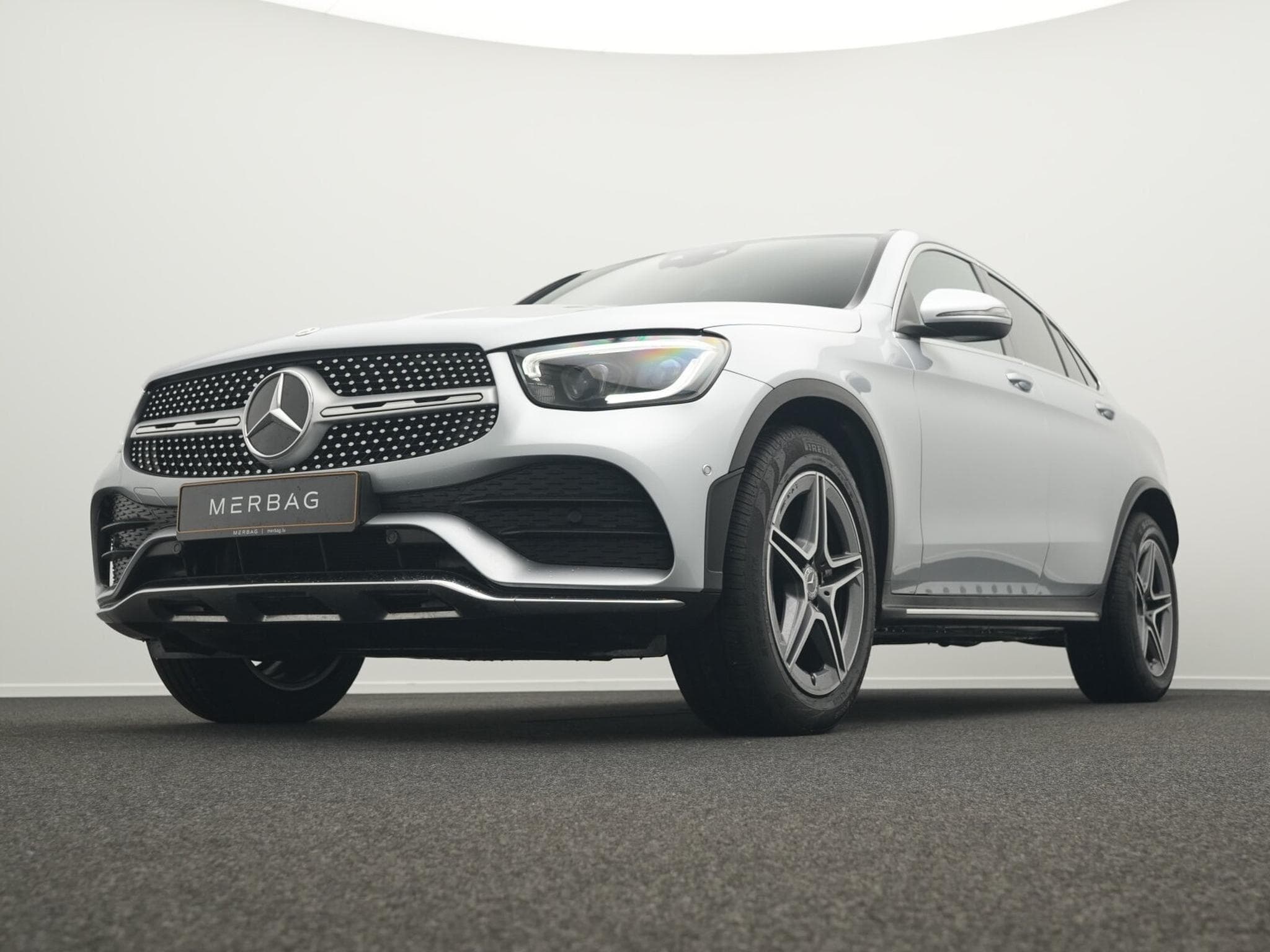 Mercedes GLC 200 d 4MATIC AMG-Line Coupé Distronic+AHK (2023) - Photo 10