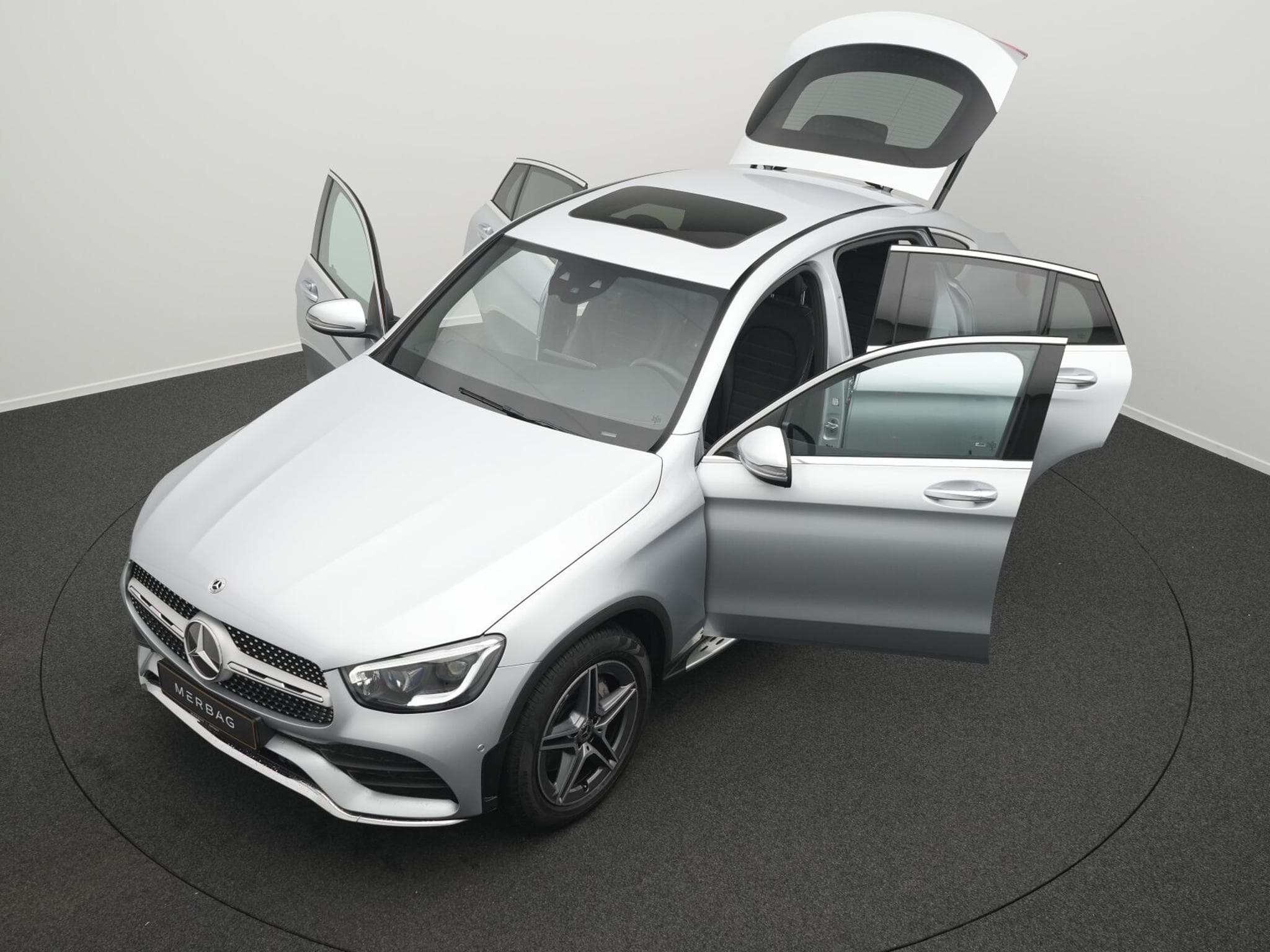 Mercedes GLC 200 d 4MATIC AMG-Line Coupé Distronic+AHK (2023) - Photo 14