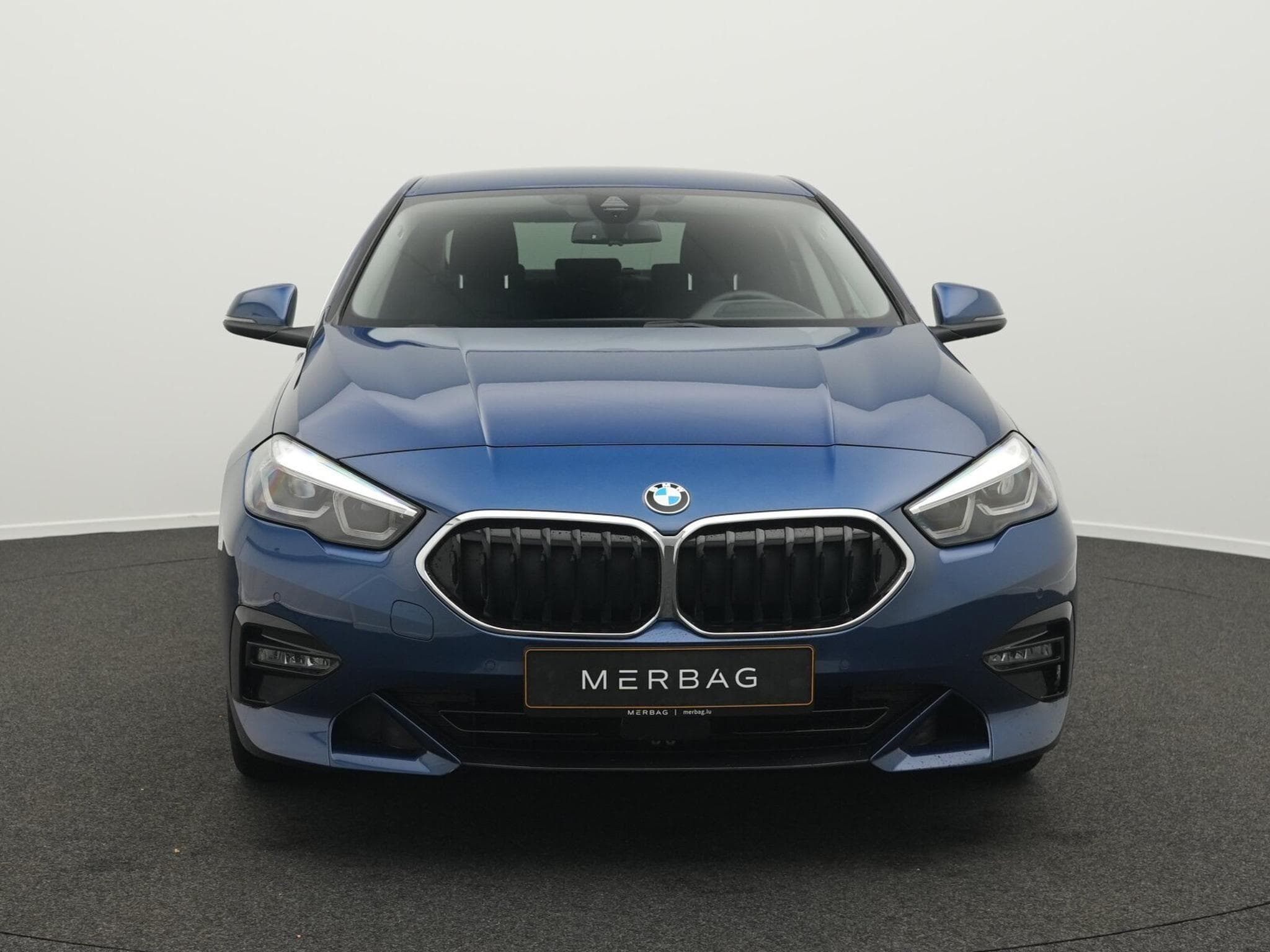 BMW 220 i Sport Line (2023) - Photo 2