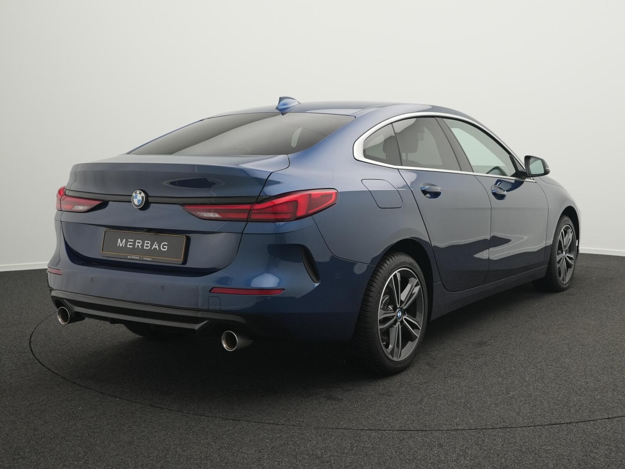 BMW 220 i Sport Line (2023) - Photo 3