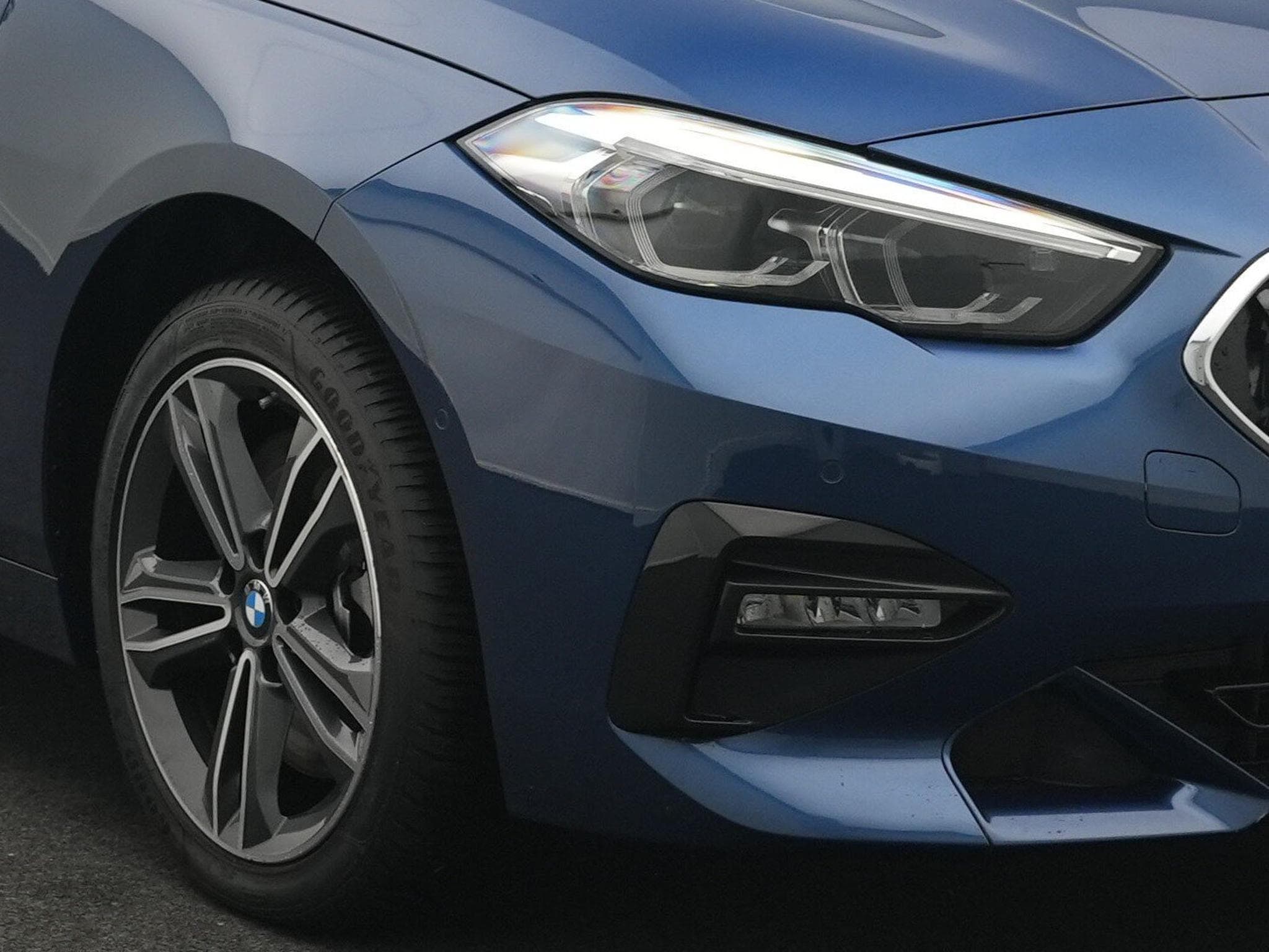 BMW 220 i Sport Line (2023) - Photo 9