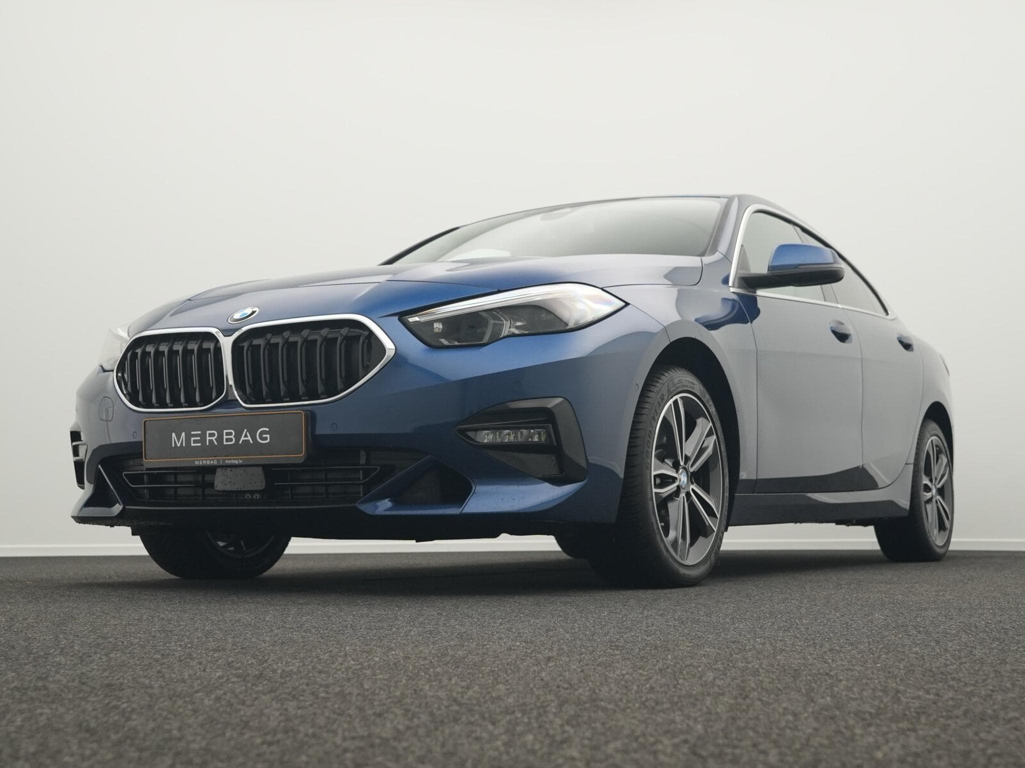 BMW 220 i Sport Line (2023) - Photo 10
