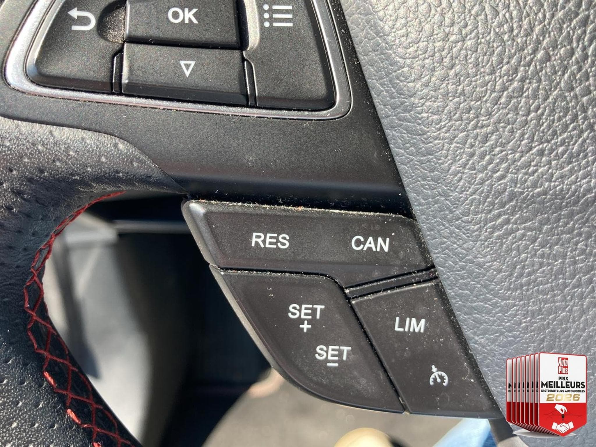 Ford ECOSPORT 1.0 ECOBOOST 125 ST-LINE (2019) - Foto 16