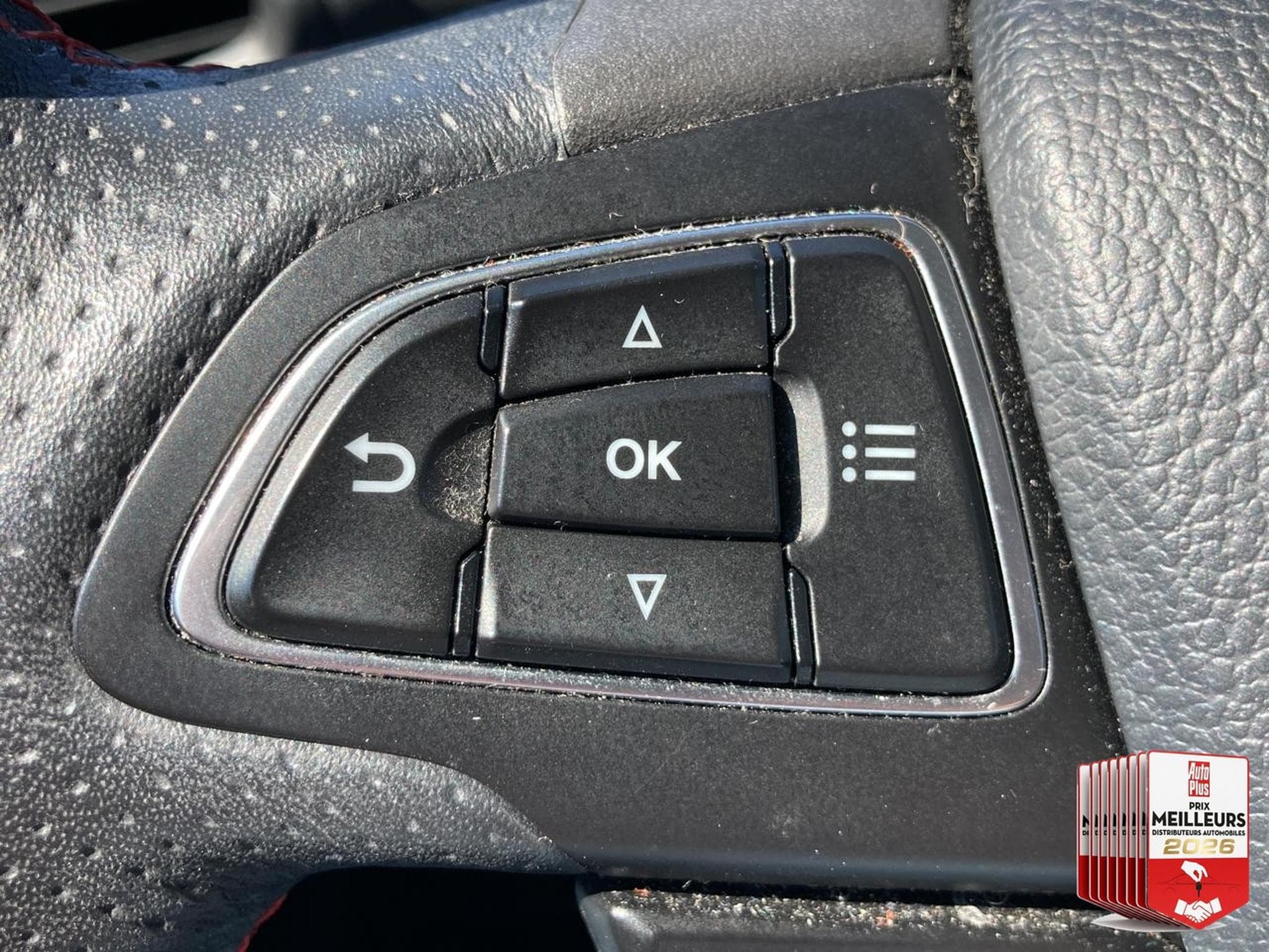 Ford ECOSPORT 1.0 ECOBOOST 125 ST-LINE (2019) - Foto 17