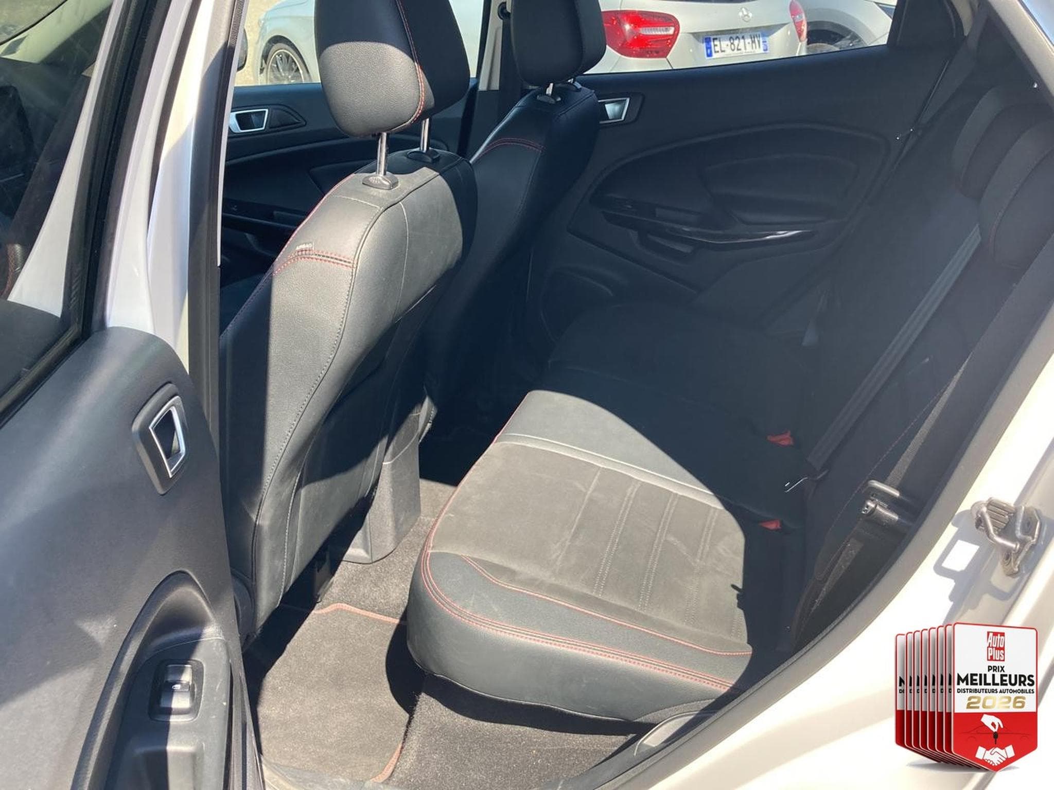 Ford ECOSPORT 1.0 ECOBOOST 125 ST-LINE (2019) - Foto 30