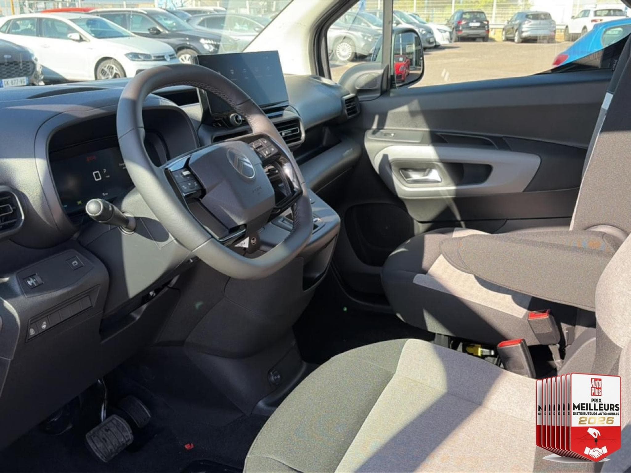 Citroën BERLINGO N1 1.5 BLUE HDI 130 M PLUS EAT8 (2026) - Photo 22