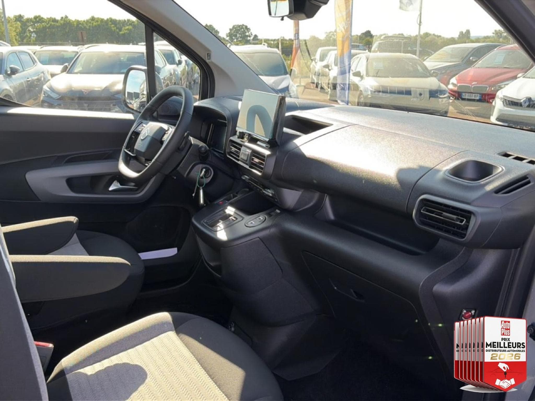 Citroën BERLINGO N1 1.5 BLUE HDI 130 M PLUS EAT8 (2026) - Photo 29