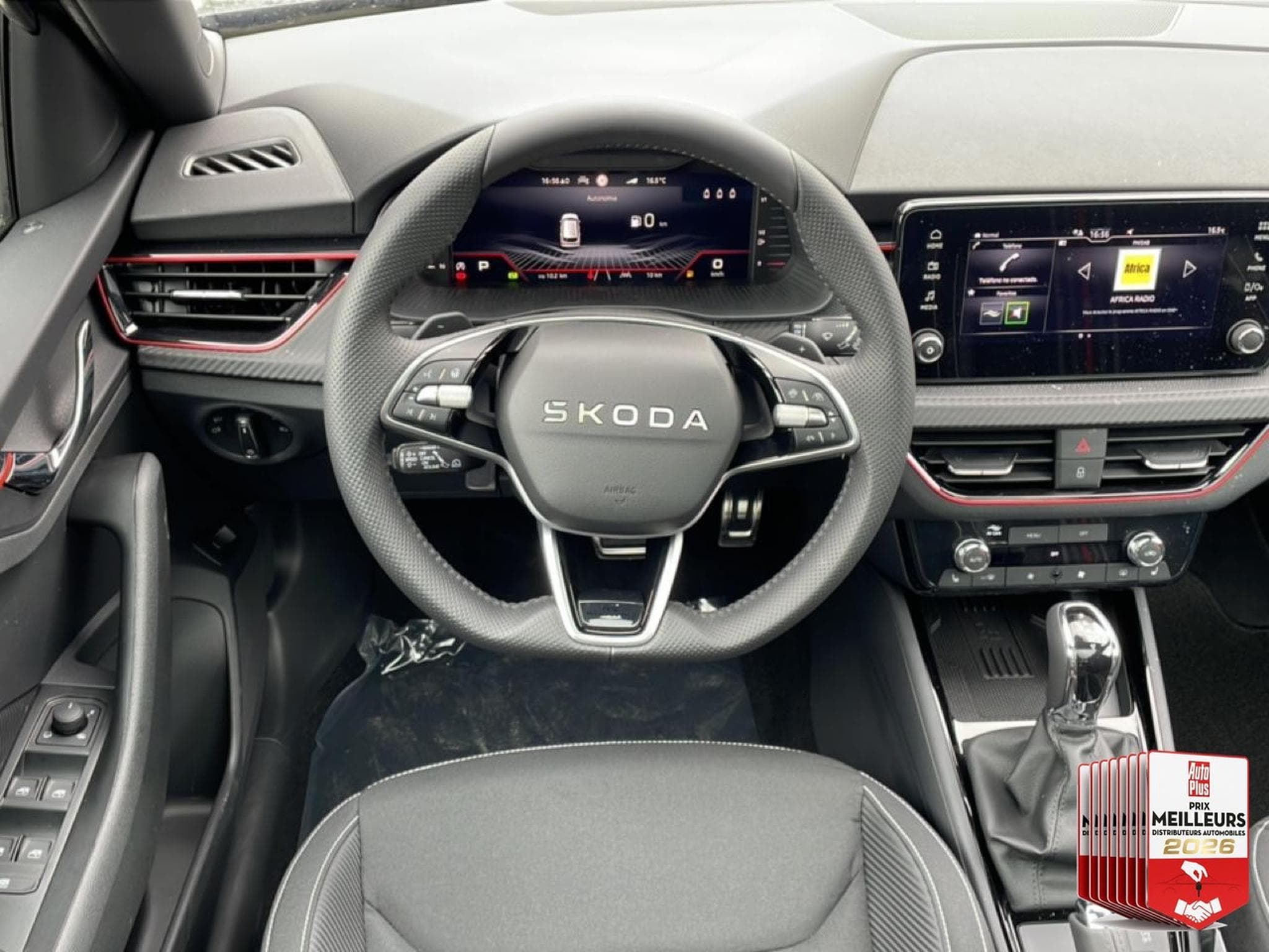 Skoda KAMIQ 1.0 TSI EVO 2 116 MONTE CARLO DSG7 (2026) - Foto 12