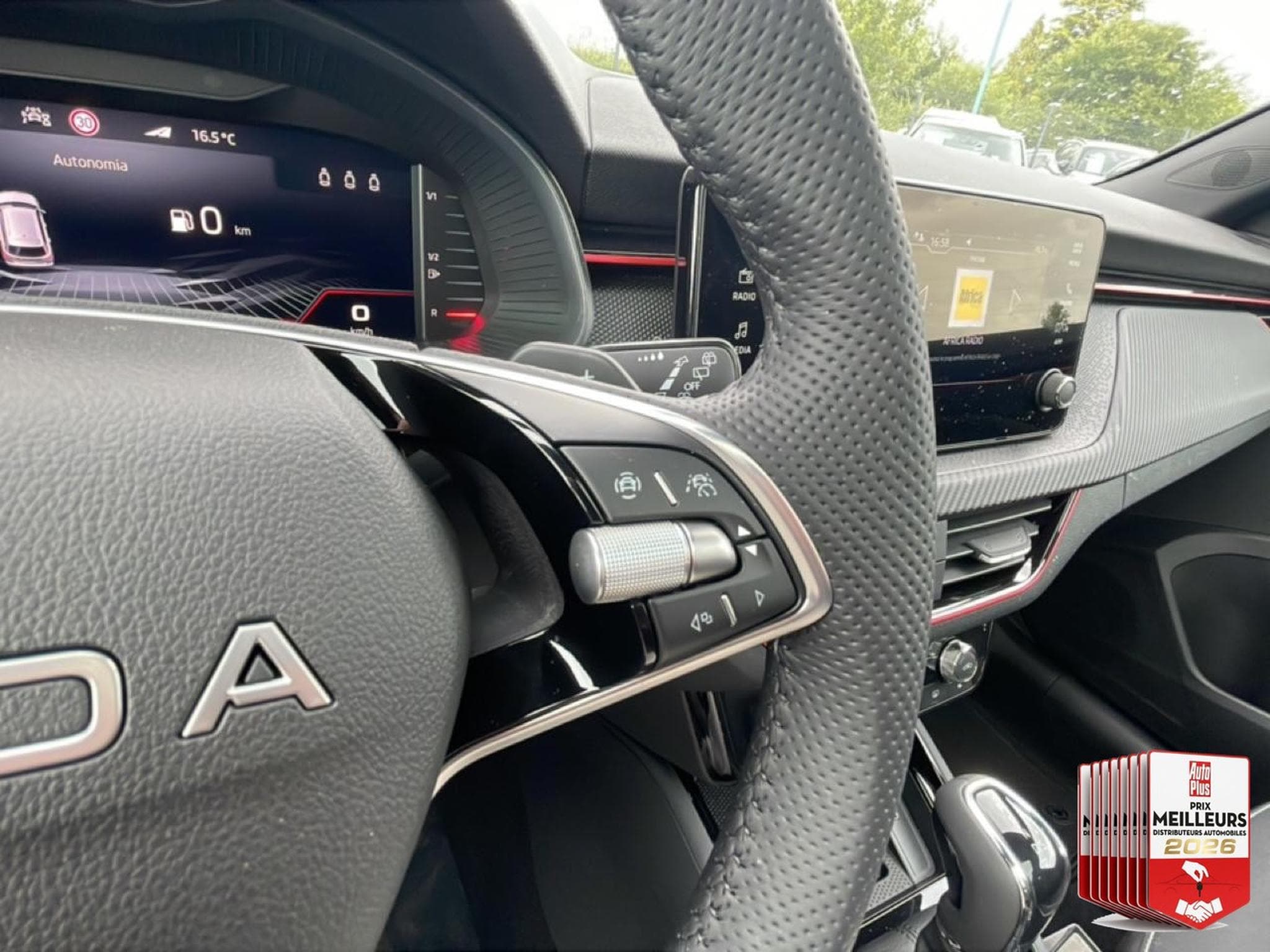 Skoda KAMIQ 1.0 TSI EVO 2 116 MONTE CARLO DSG7 (2026) - Foto 25