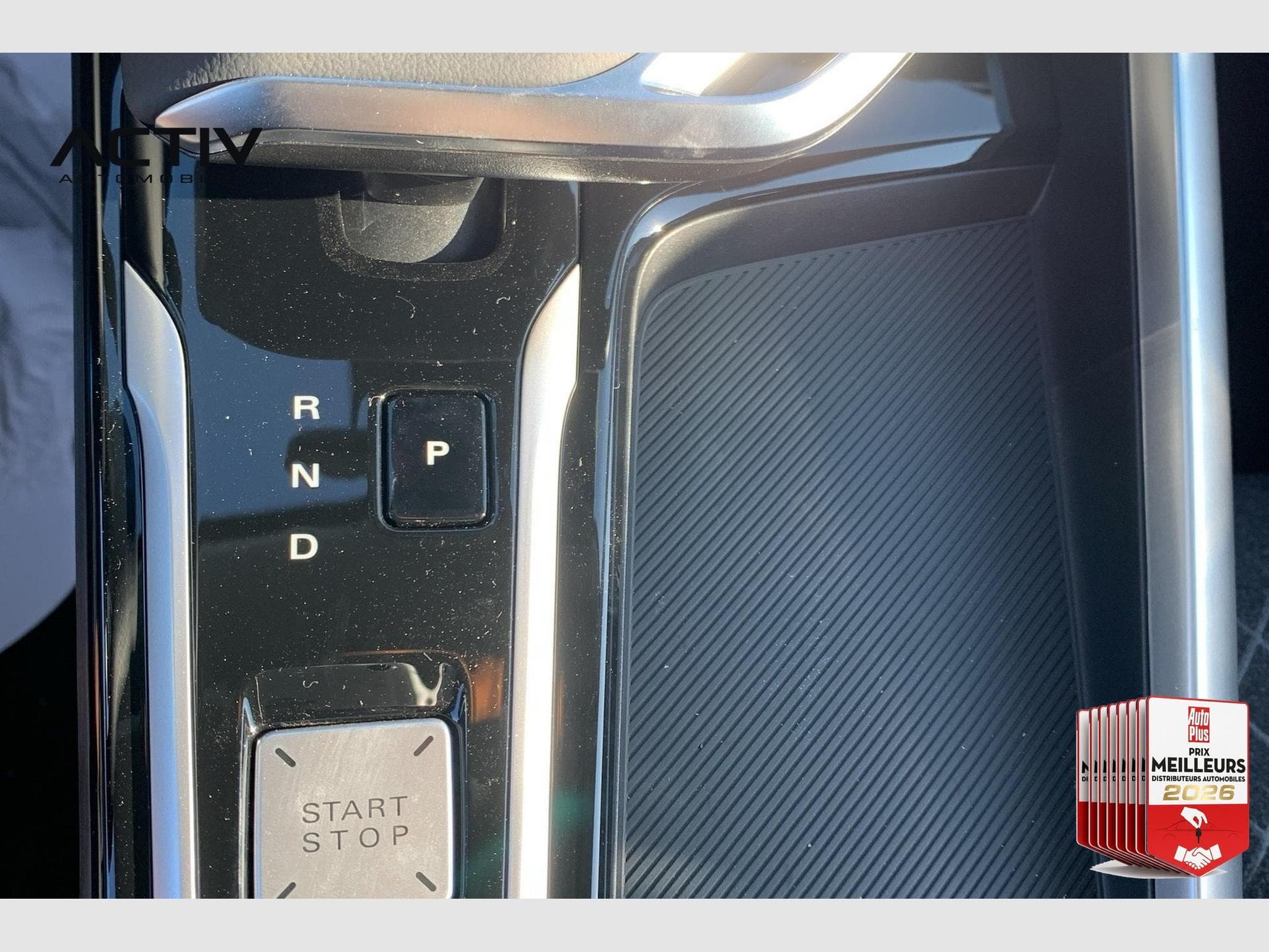 Mg ZS 1.5 L Hybrid+ 197 ch Standard (2025) - Foto 16