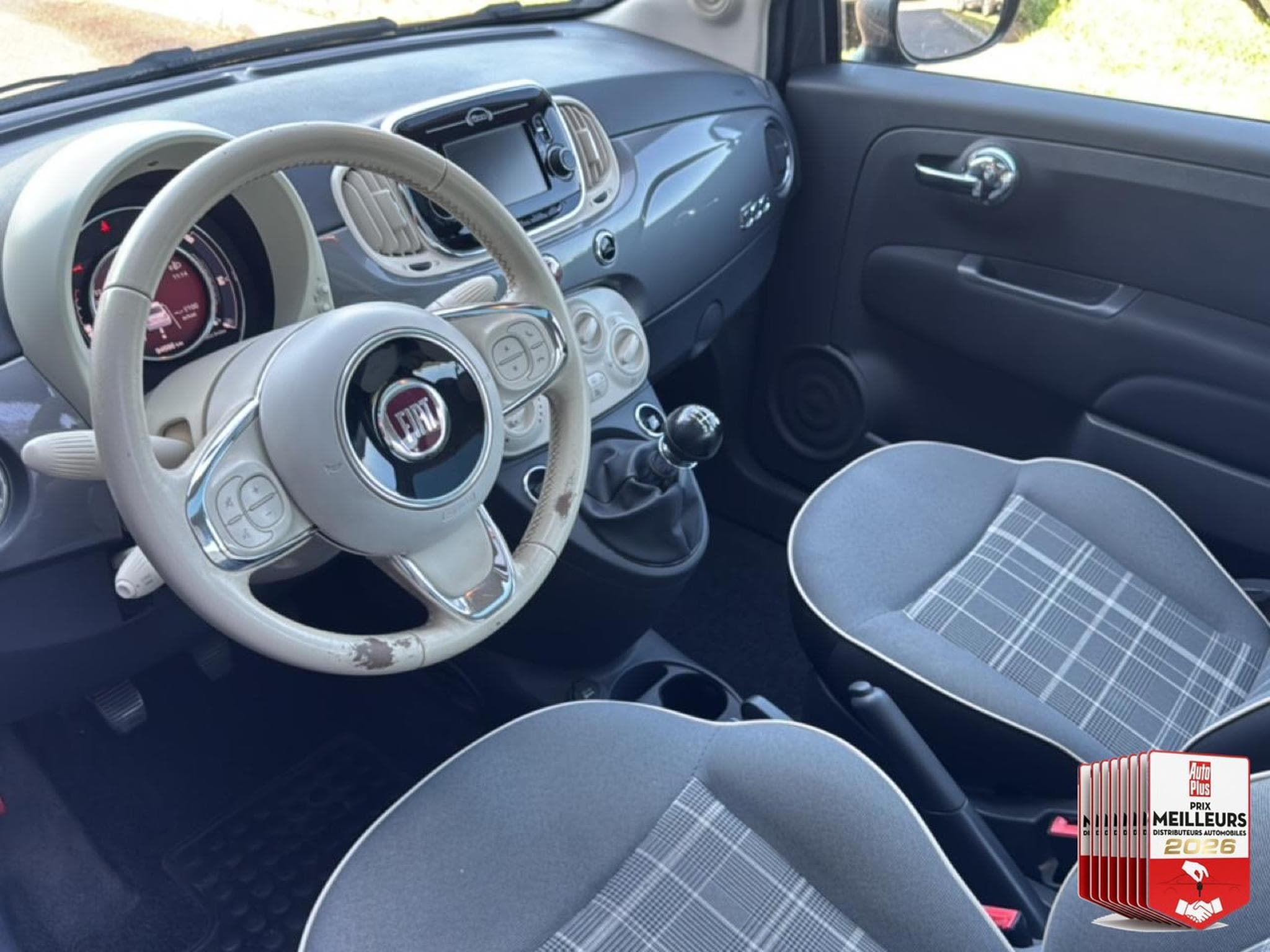 Fiat 500 1.2 8V 69 LOUNGE (2017) - Foto 12