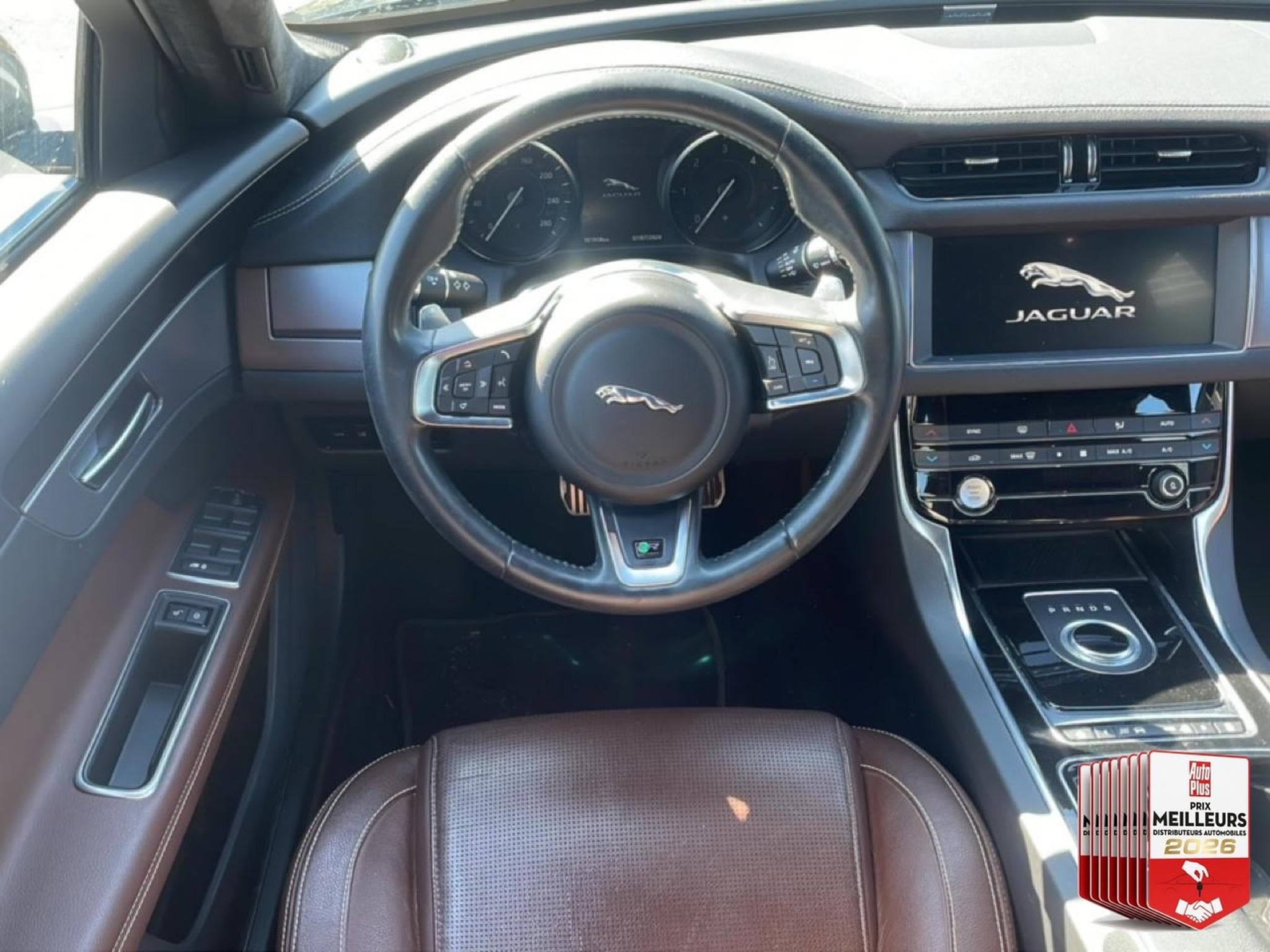 Jaguar XF 2.0D 180 BUSINESS R-SPORT BVA (2020) - Photo 11