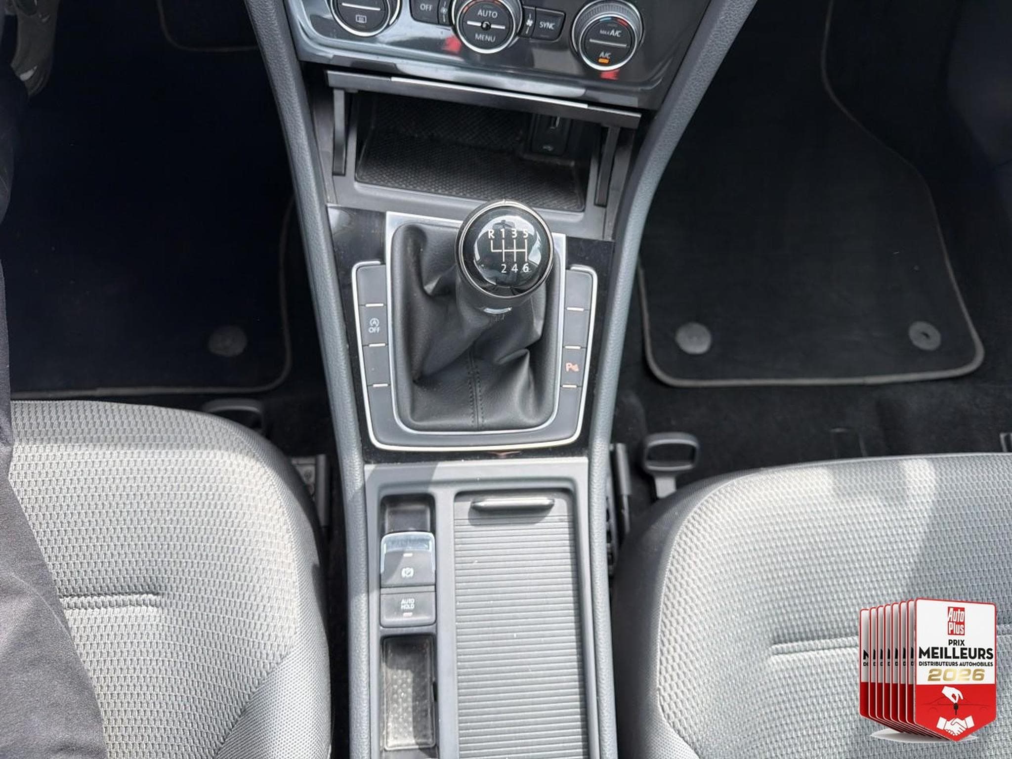 VW GOLF VII 1.0 TSI 115 CONFORTLINE BUSINESS 5P (2020) - Foto 33
