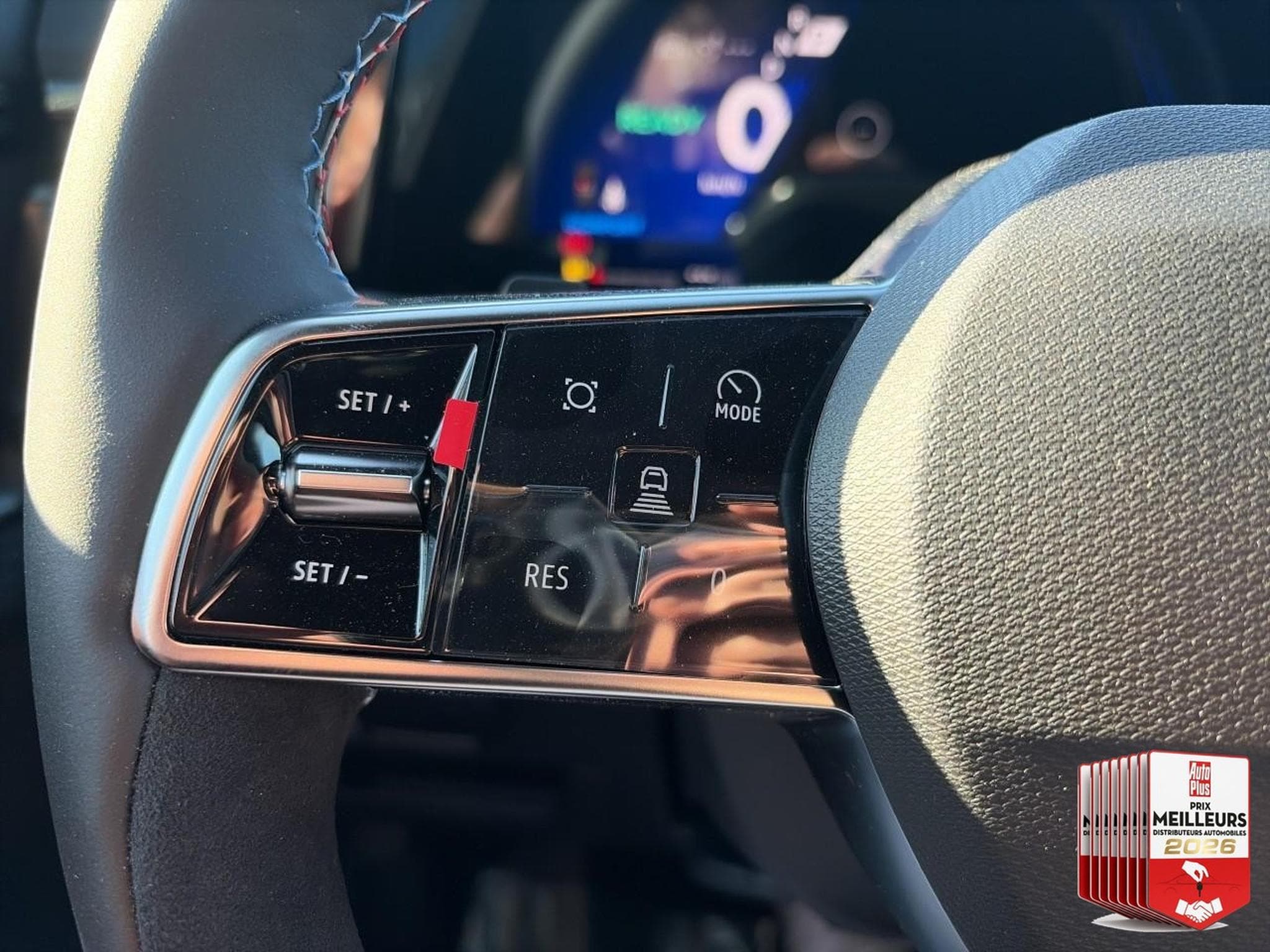 Renault AUSTRAL 1.2 E-TECH FULL HYBRID 200 ESPRIT ALPINE (2026) - Foto 14
