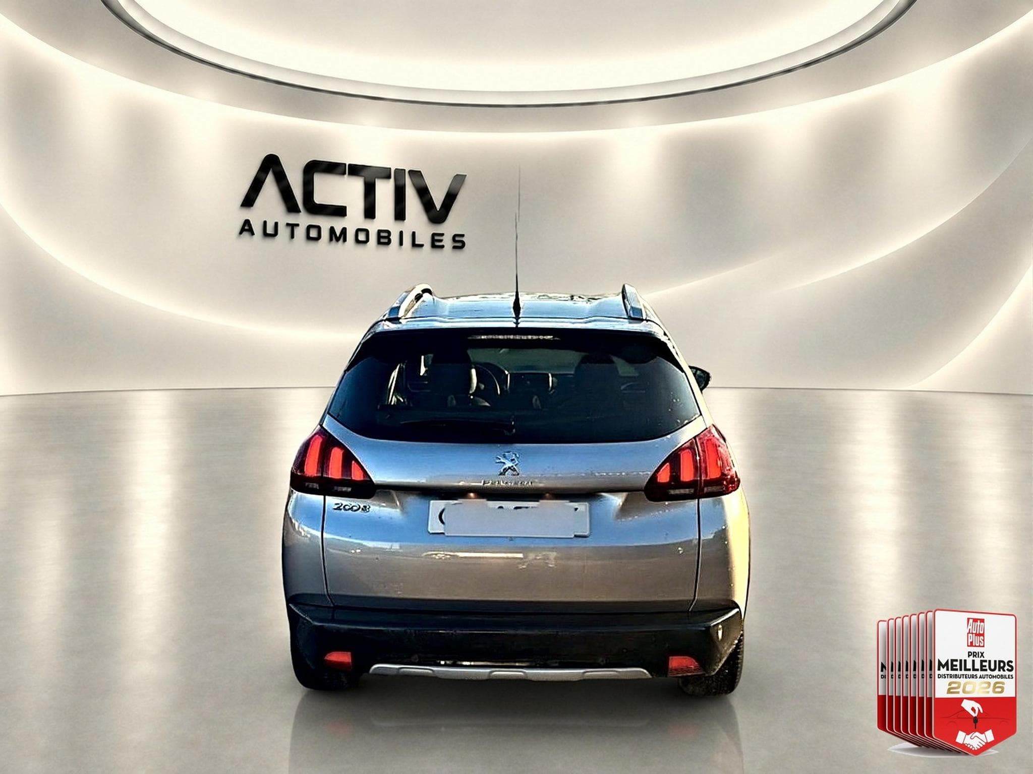 Peugeot 2008 1.2 PURETECH 110 CROSSWAY (2019) - Foto 6