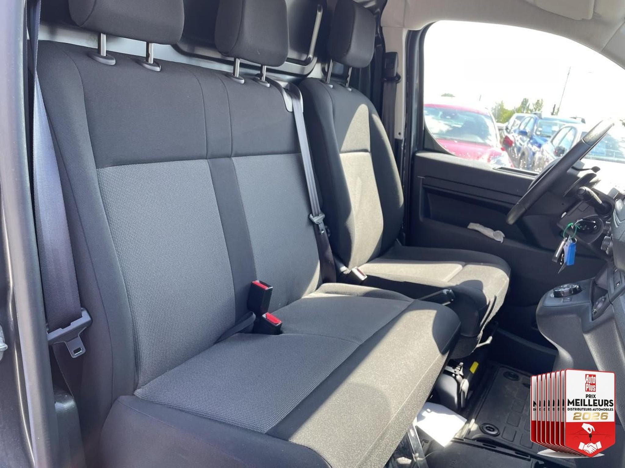 Peugeot Expert M 2.0 BLUEHDI 180 PACK PREMIUM CONNECT EAT8 (2024) - Foto 14