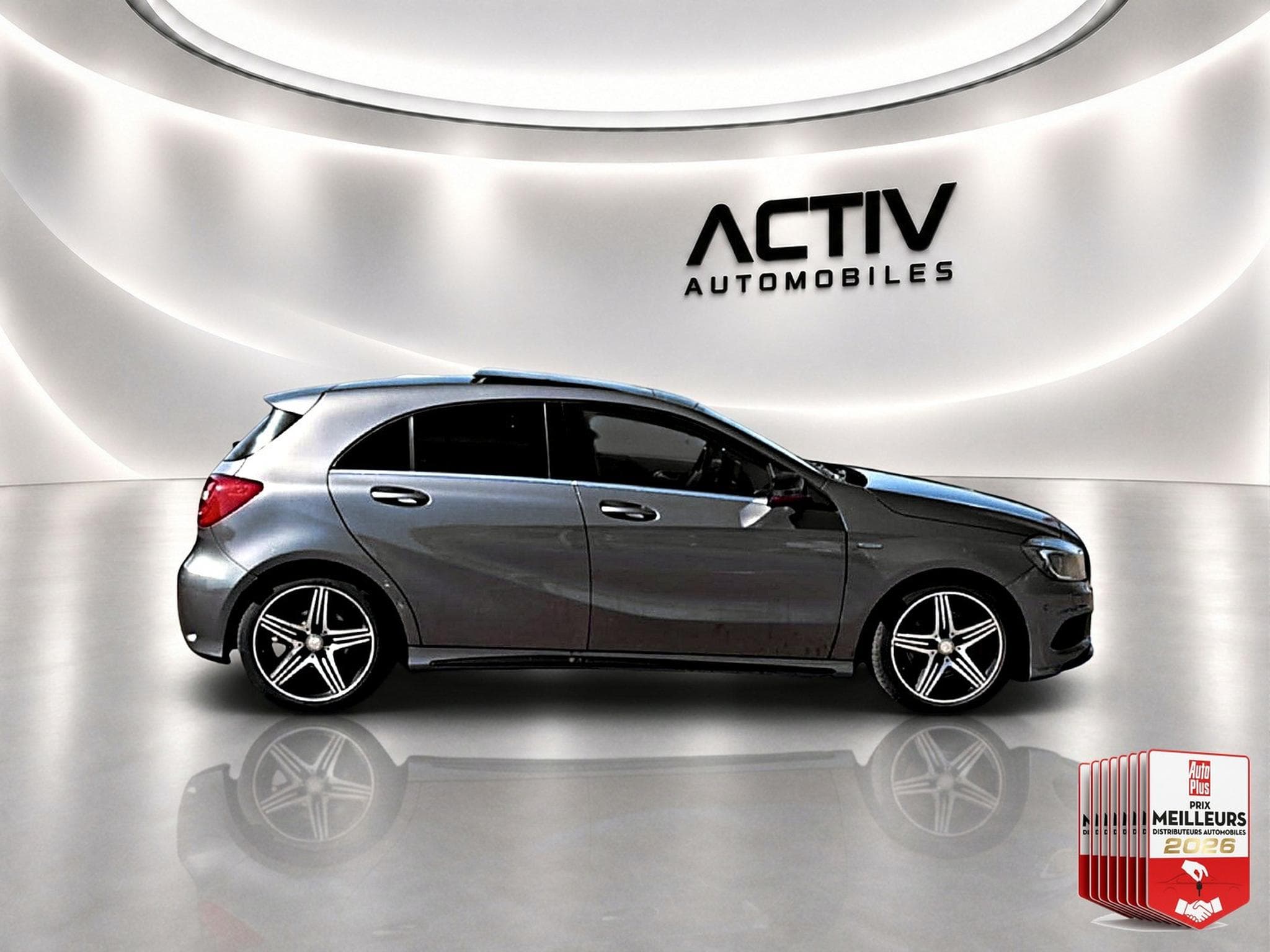 Mercedes CLASSE A 250 VERSION SPORT 7G-DCT (2015) - Foto 8
