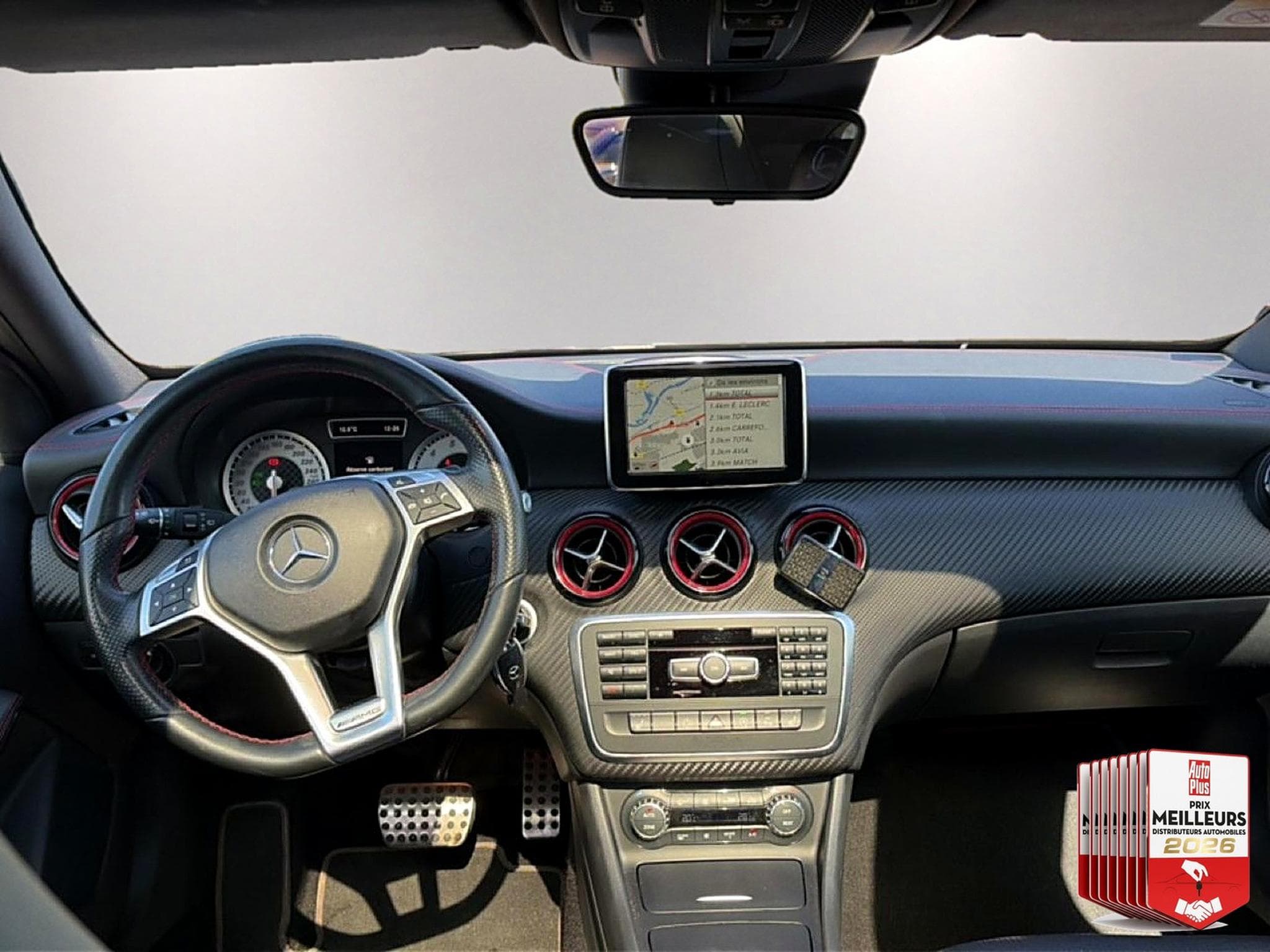 Mercedes CLASSE A 250 VERSION SPORT 7G-DCT (2015) - Foto 10
