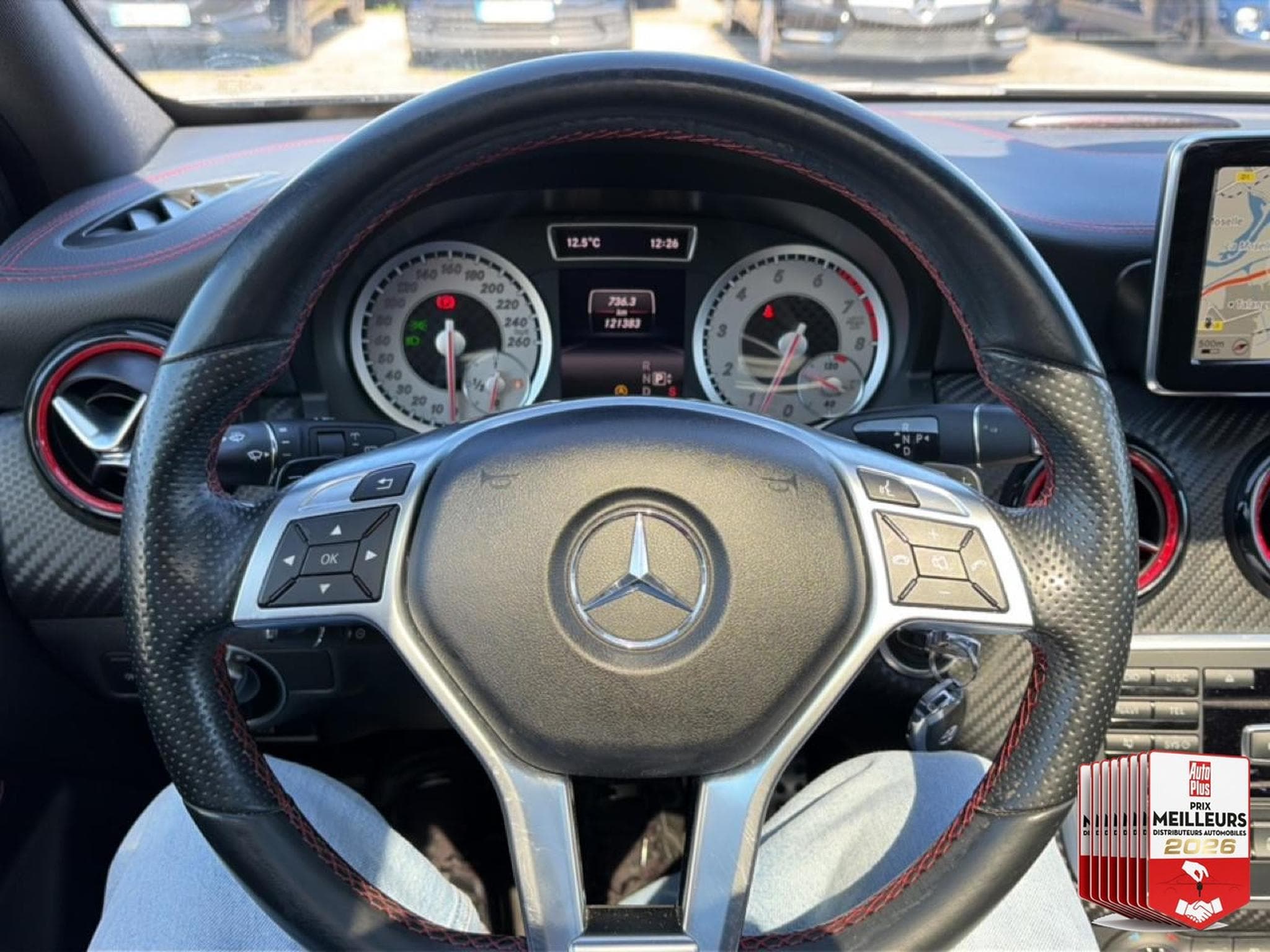 Mercedes CLASSE A 250 VERSION SPORT 7G-DCT (2015) - Foto 14