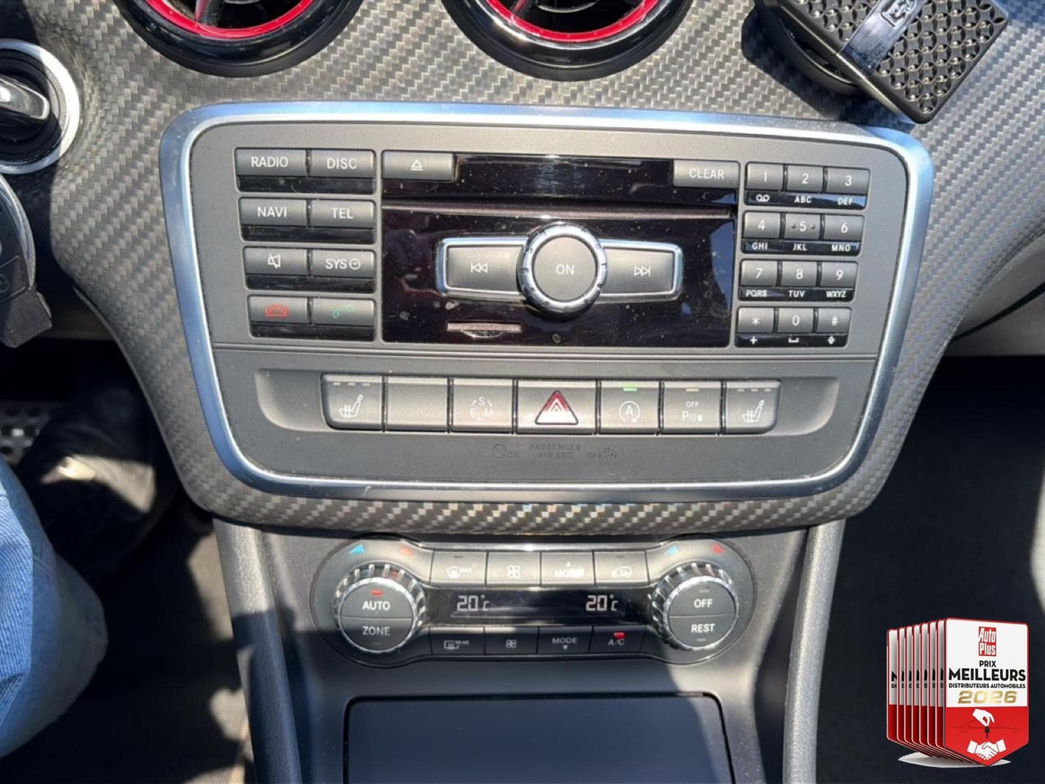 Mercedes CLASSE A 250 VERSION SPORT 7G-DCT (2015) - Foto 20