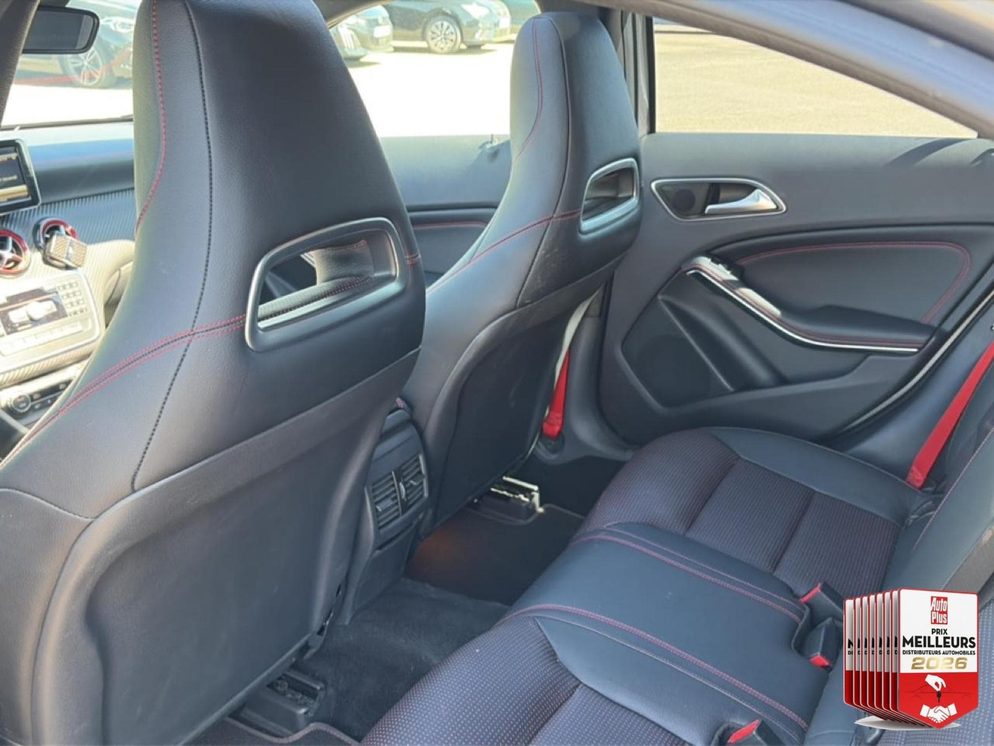 Mercedes CLASSE A 250 VERSION SPORT 7G-DCT (2015) - Foto 25
