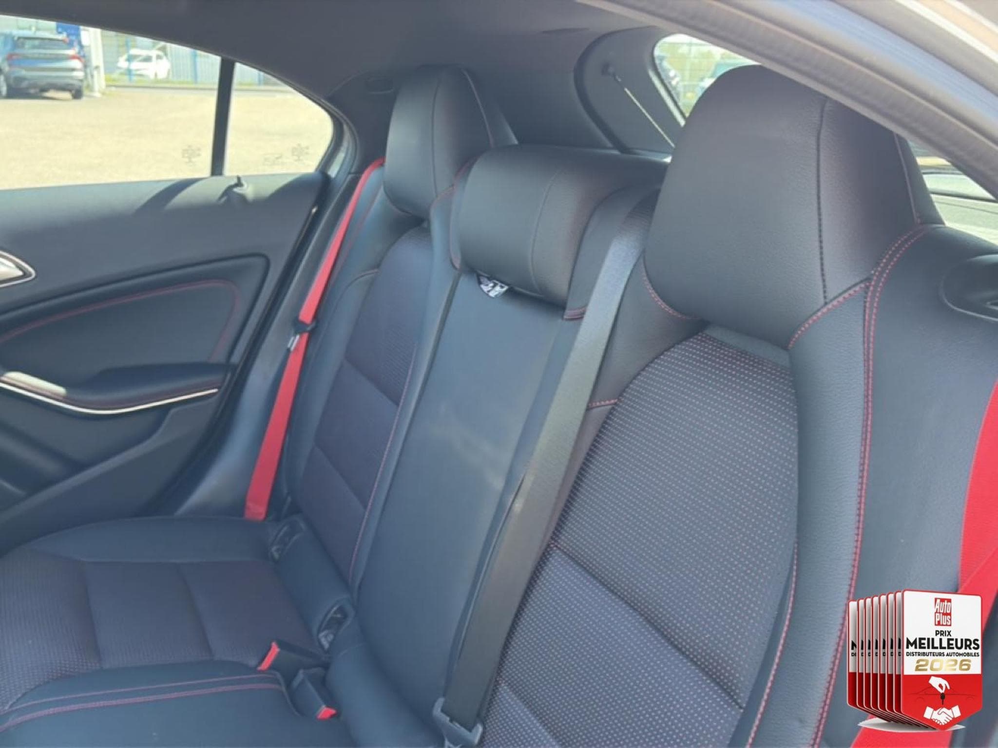 Mercedes CLASSE A 250 VERSION SPORT 7G-DCT (2015) - Foto 26