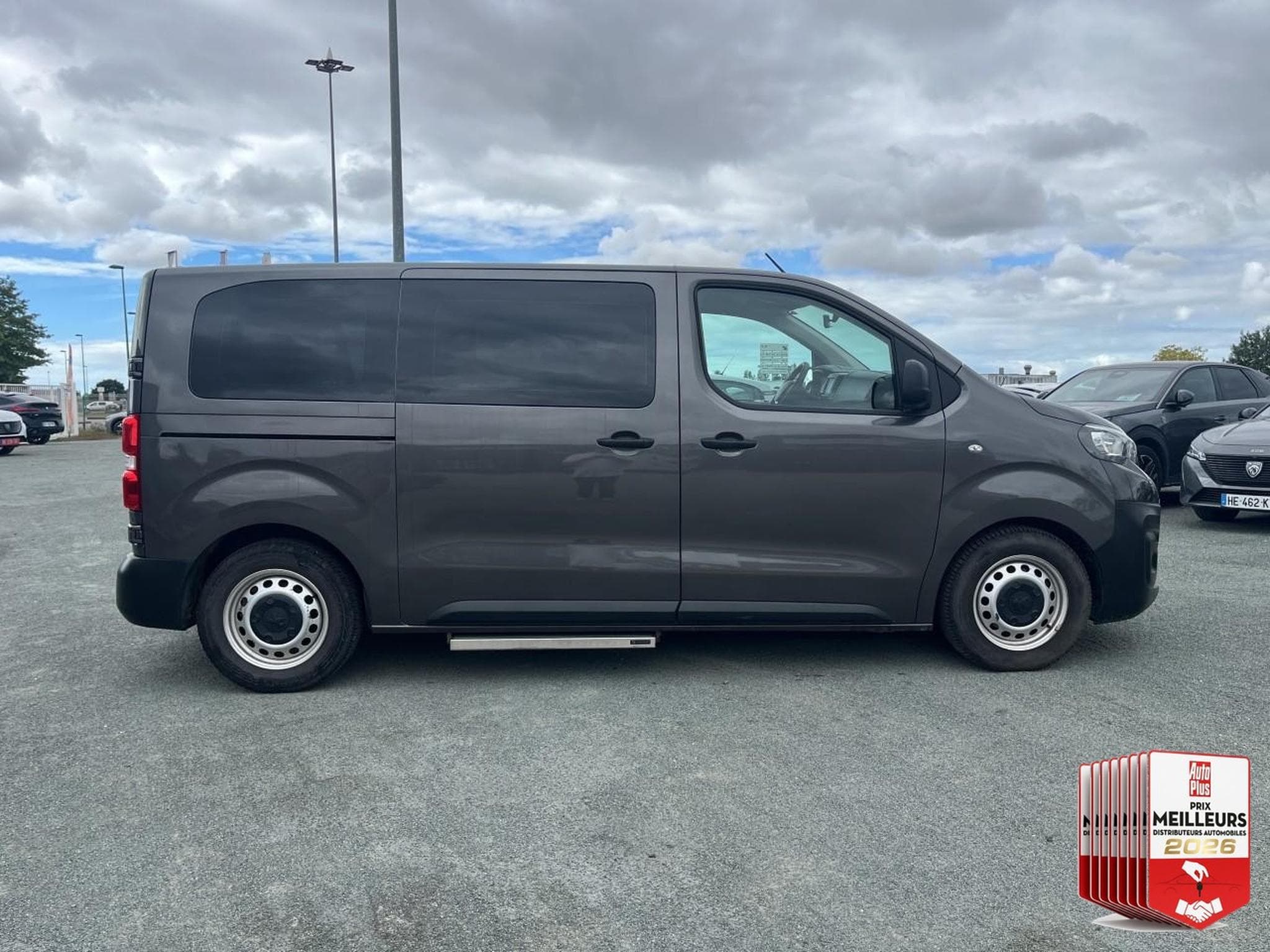 Peugeot TRAVELLER 1.5 BLUEHDI 120 STANDARD BUSINESS 9PL (2020) - Photo 24