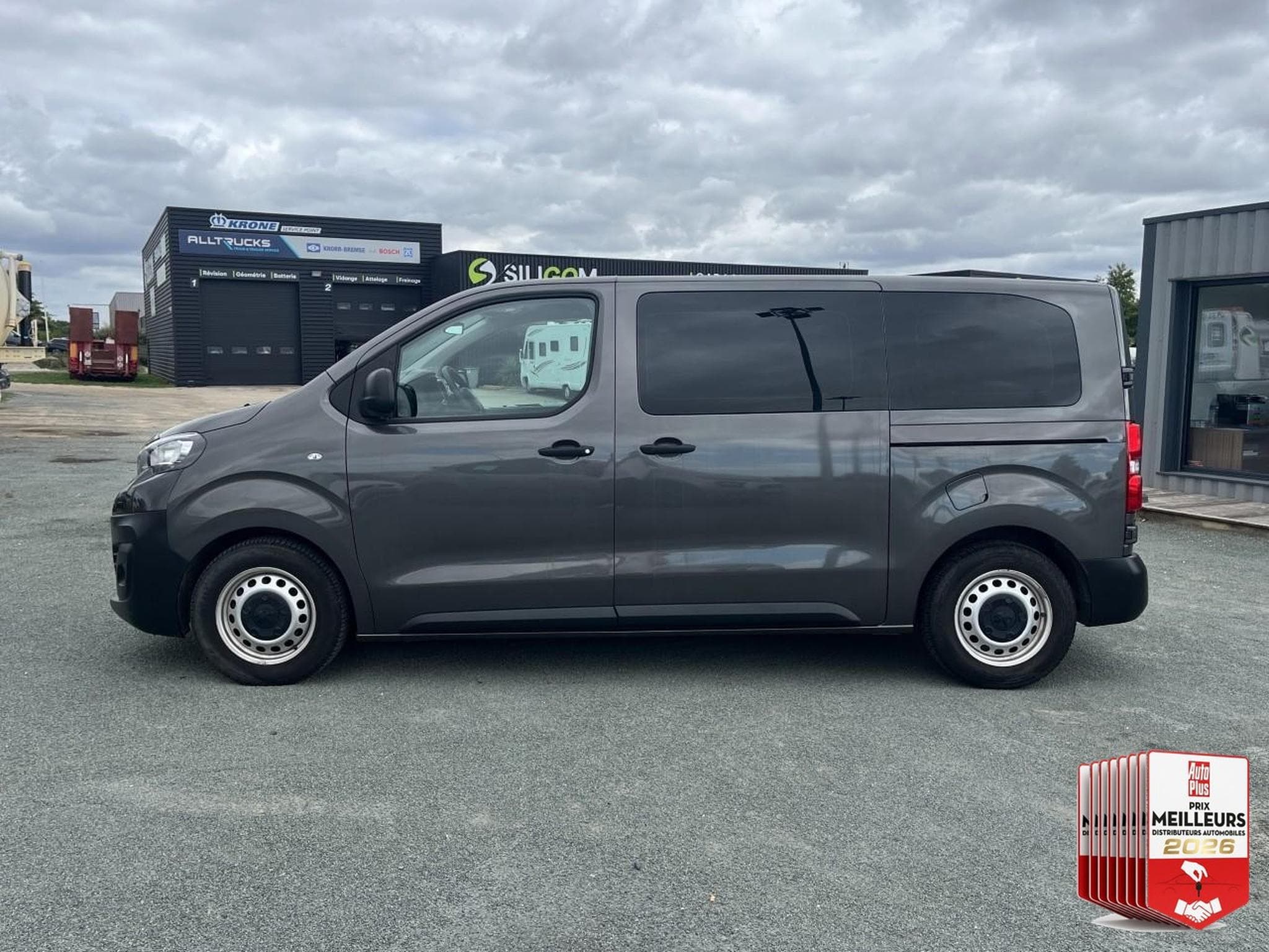 Peugeot TRAVELLER 1.5 BLUEHDI 120 STANDARD BUSINESS 9PL (2020) - Photo 28