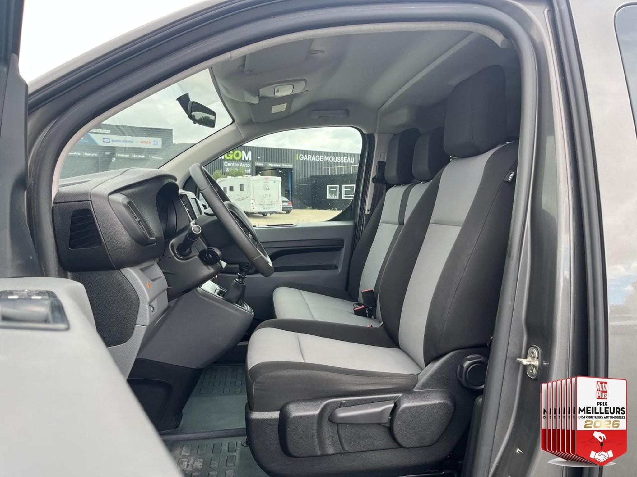 Peugeot TRAVELLER 1.5 BLUEHDI 120 STANDARD BUSINESS 9PL (2020) - Photo 33