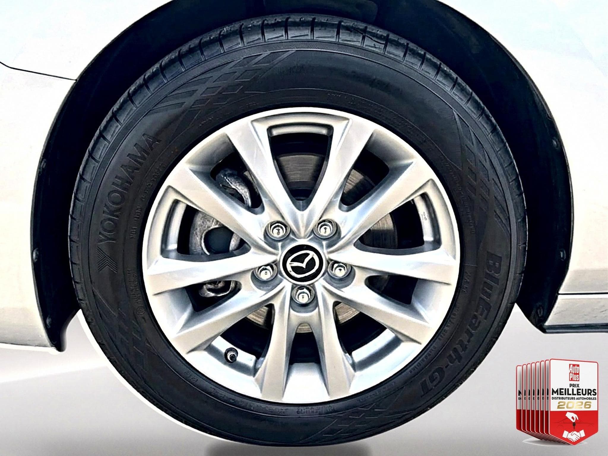 Mazda Mazda3 2.0 E-SKYACTIV-G M-HYBRID 122 BUSINESS EXECUTIVE BVA 2022 (2023) - Photo 9