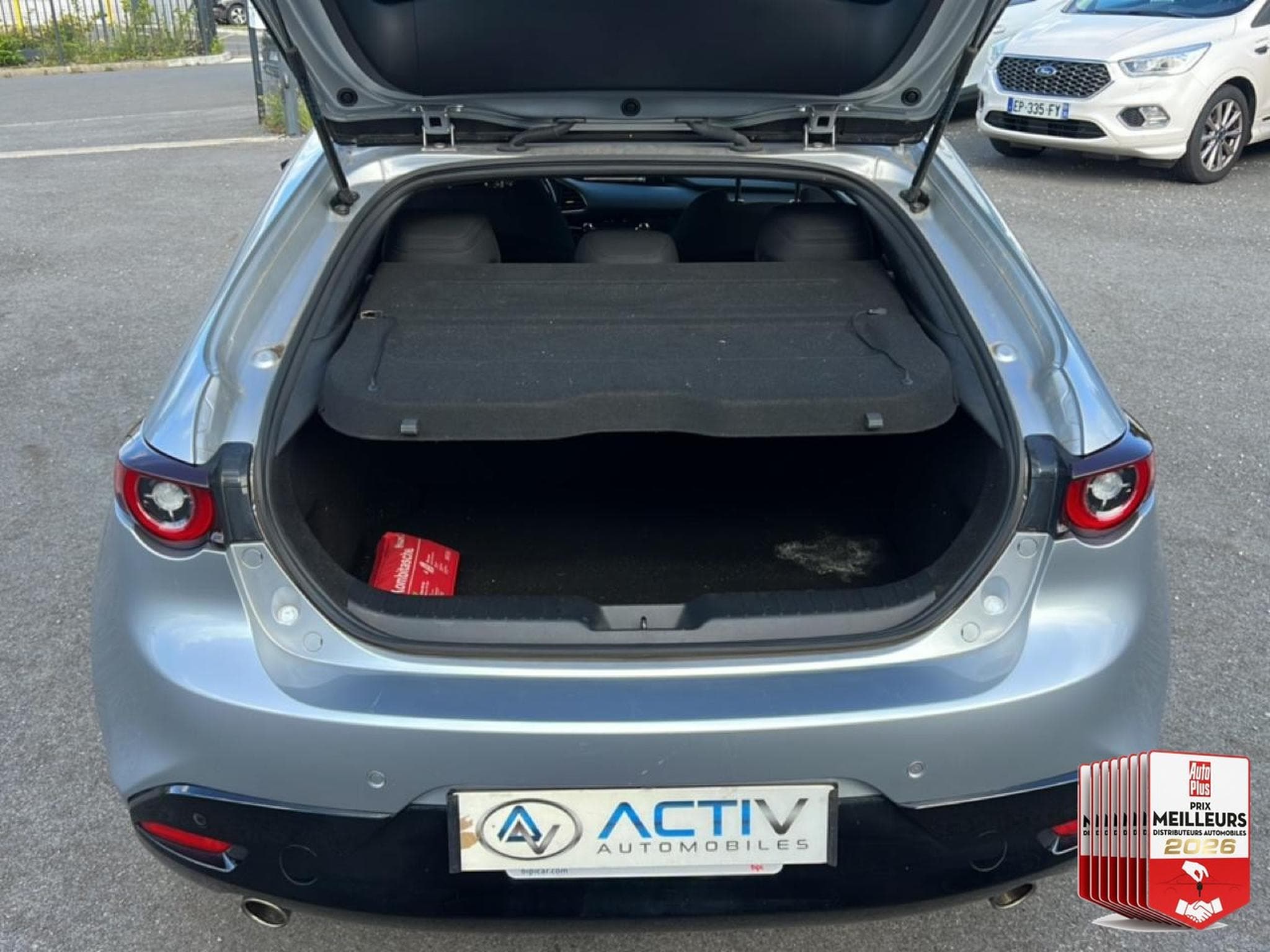 Mazda Mazda3 2.0 E-SKYACTIV-G M-HYBRID 122 BUSINESS EXECUTIVE BVA 2022 (2023) - Photo 15