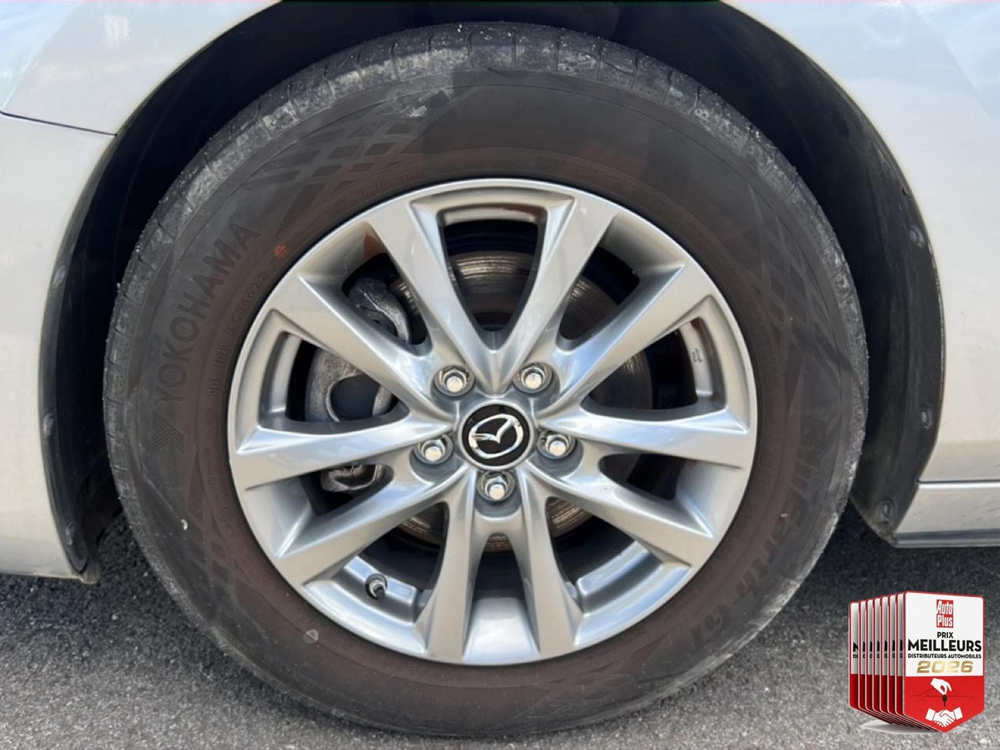 Mazda Mazda3 2.0 E-SKYACTIV-G M-HYBRID 122 BUSINESS EXECUTIVE BVA 2022 (2023) - Photo 29