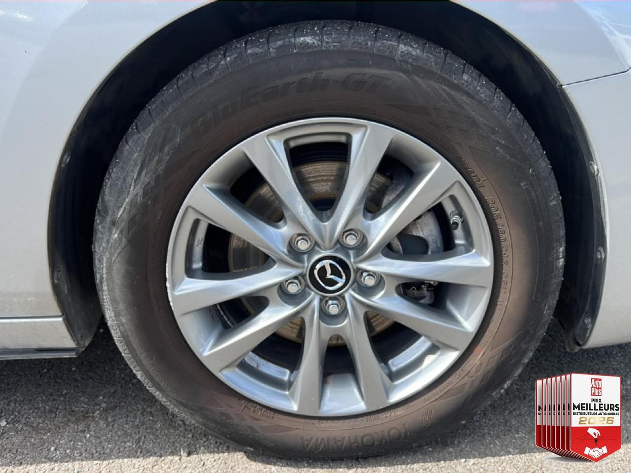 Mazda Mazda3 2.0 E-SKYACTIV-G M-HYBRID 122 BUSINESS EXECUTIVE BVA 2022 (2023) - Photo 30