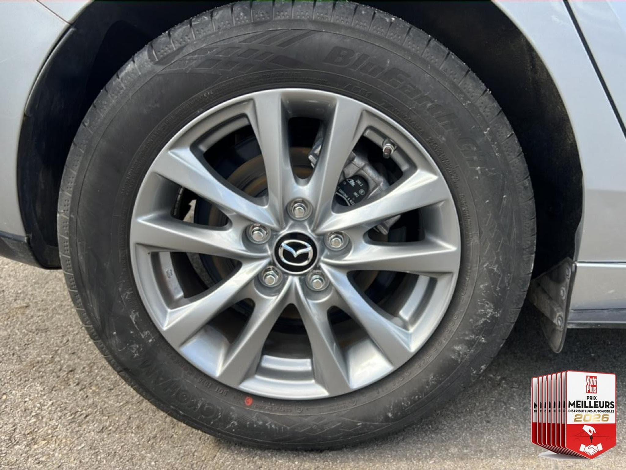 Mazda Mazda3 2.0 E-SKYACTIV-G M-HYBRID 122 BUSINESS EXECUTIVE BVA 2022 (2023) - Photo 31
