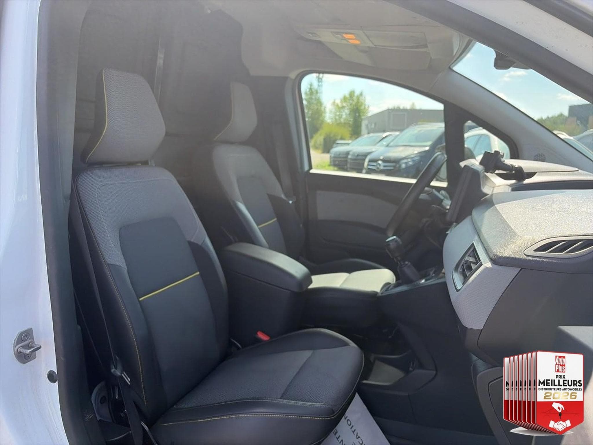 Renault Grand Kangoo L1 1.5 BLUE DCI 115 EXTRA - 22 (2023) - Foto 25