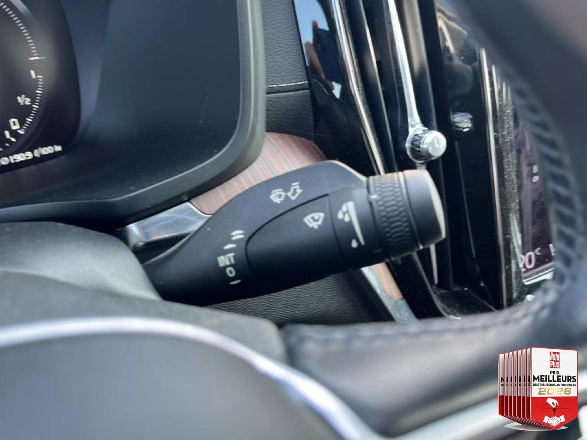 Volvo S60 2.0 T6 340 INSCRIPTION LUXE GEARTRONIC 8 (2021) - Photo 33