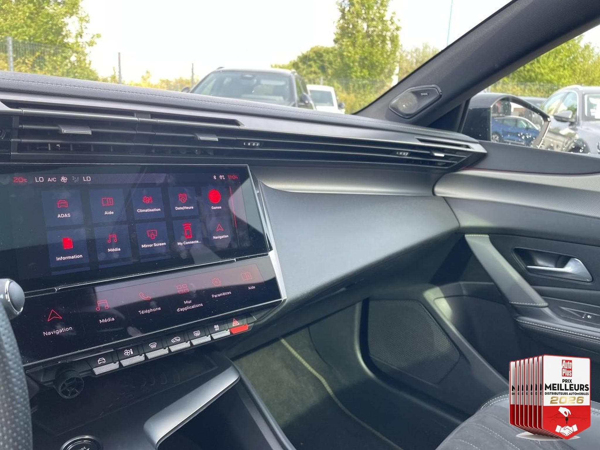 Peugeot 408 1.2 PURETECH 130 GT EAT8 (2023) - Foto 27