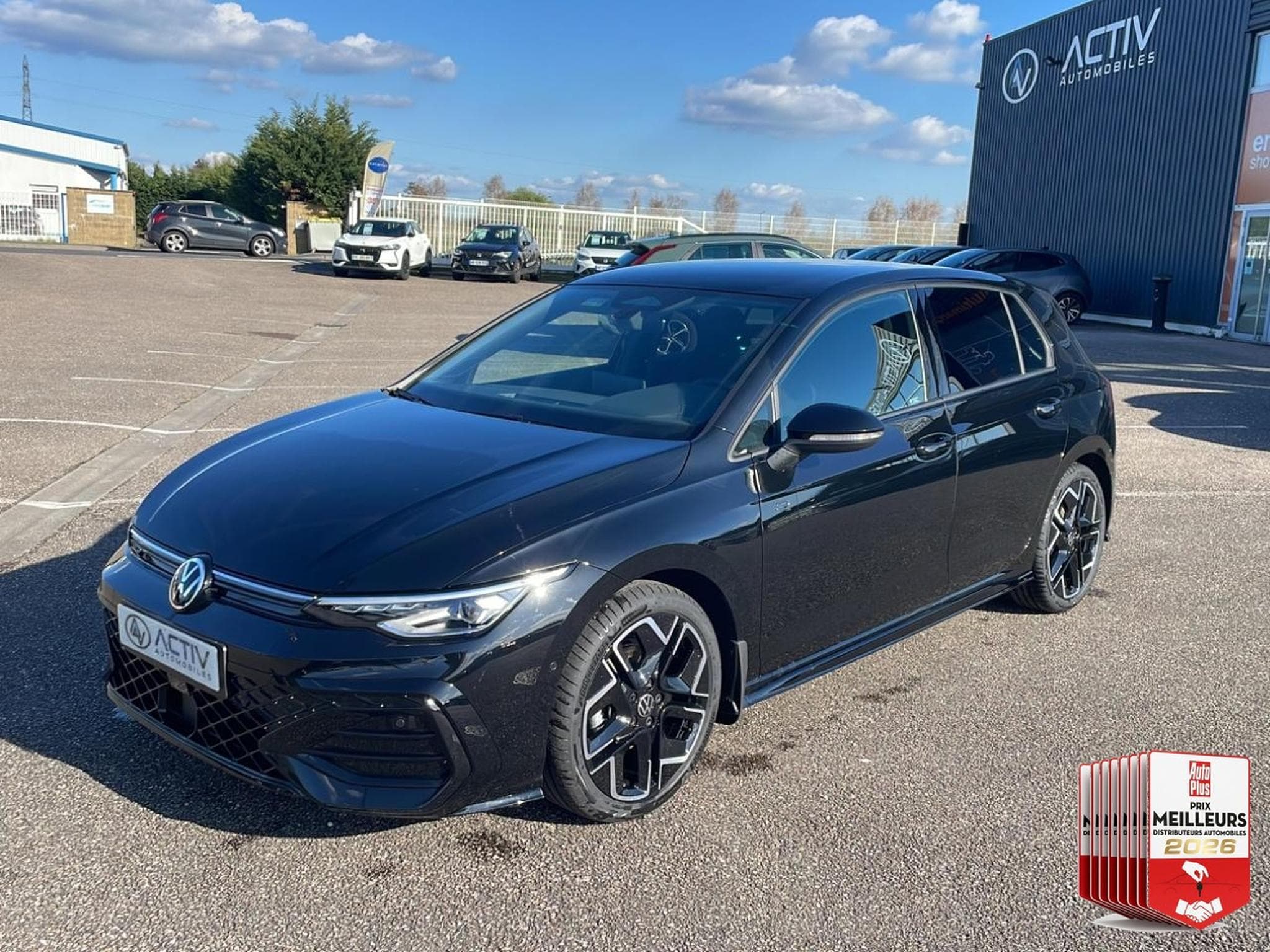 VW GOLF VIII 1.5 ETSI EVO2 150 R-LINE DSG7 (2026) - Foto 30