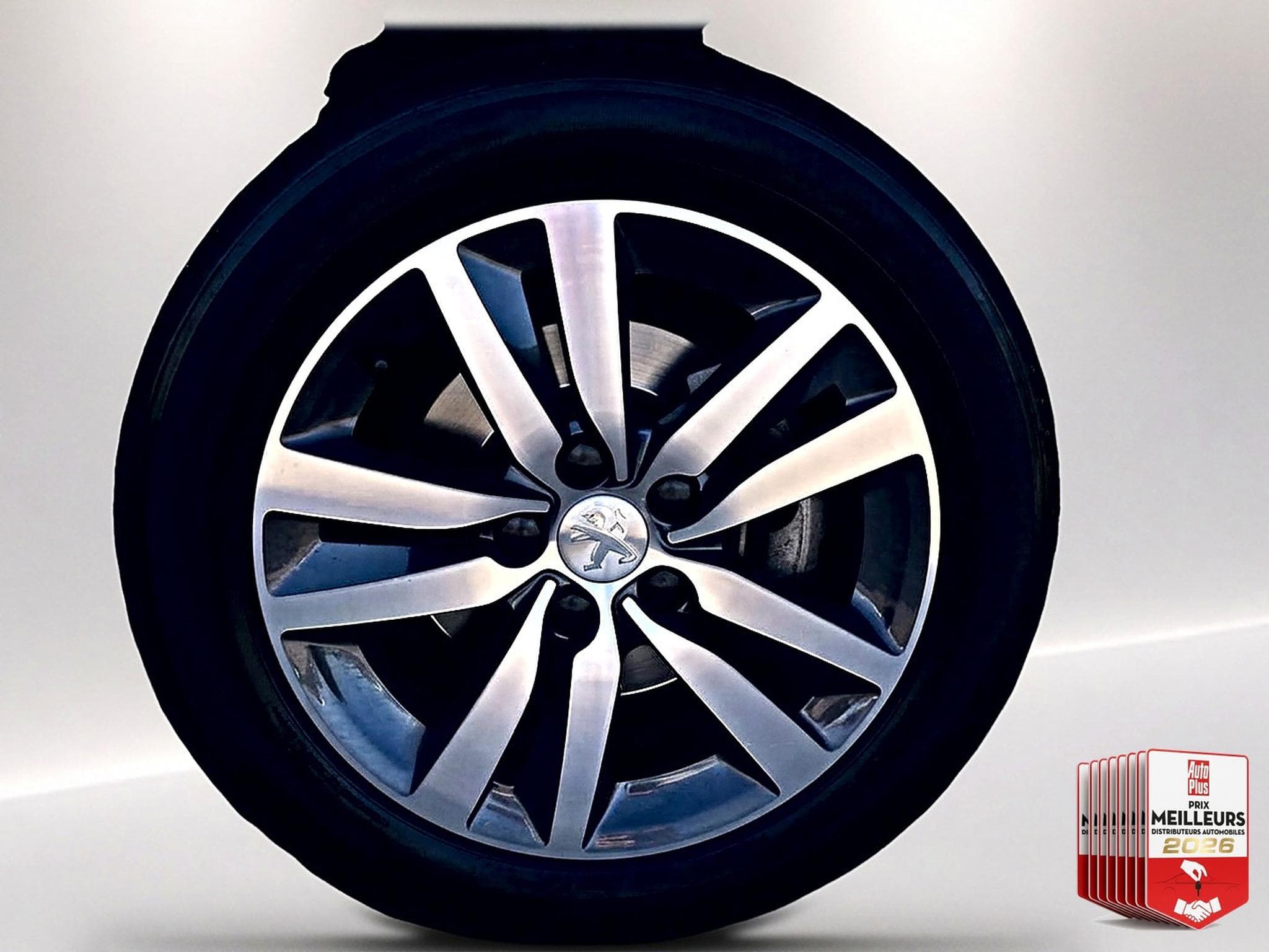 Peugeot 308 1.5 BLUEHDI 130 ALLURE EAT8 (2018) - Photo 9