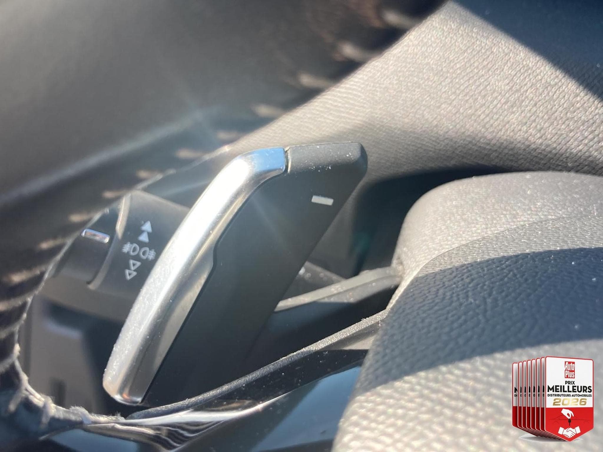 Peugeot 308 1.5 BLUEHDI 130 ALLURE EAT8 (2018) - Photo 18