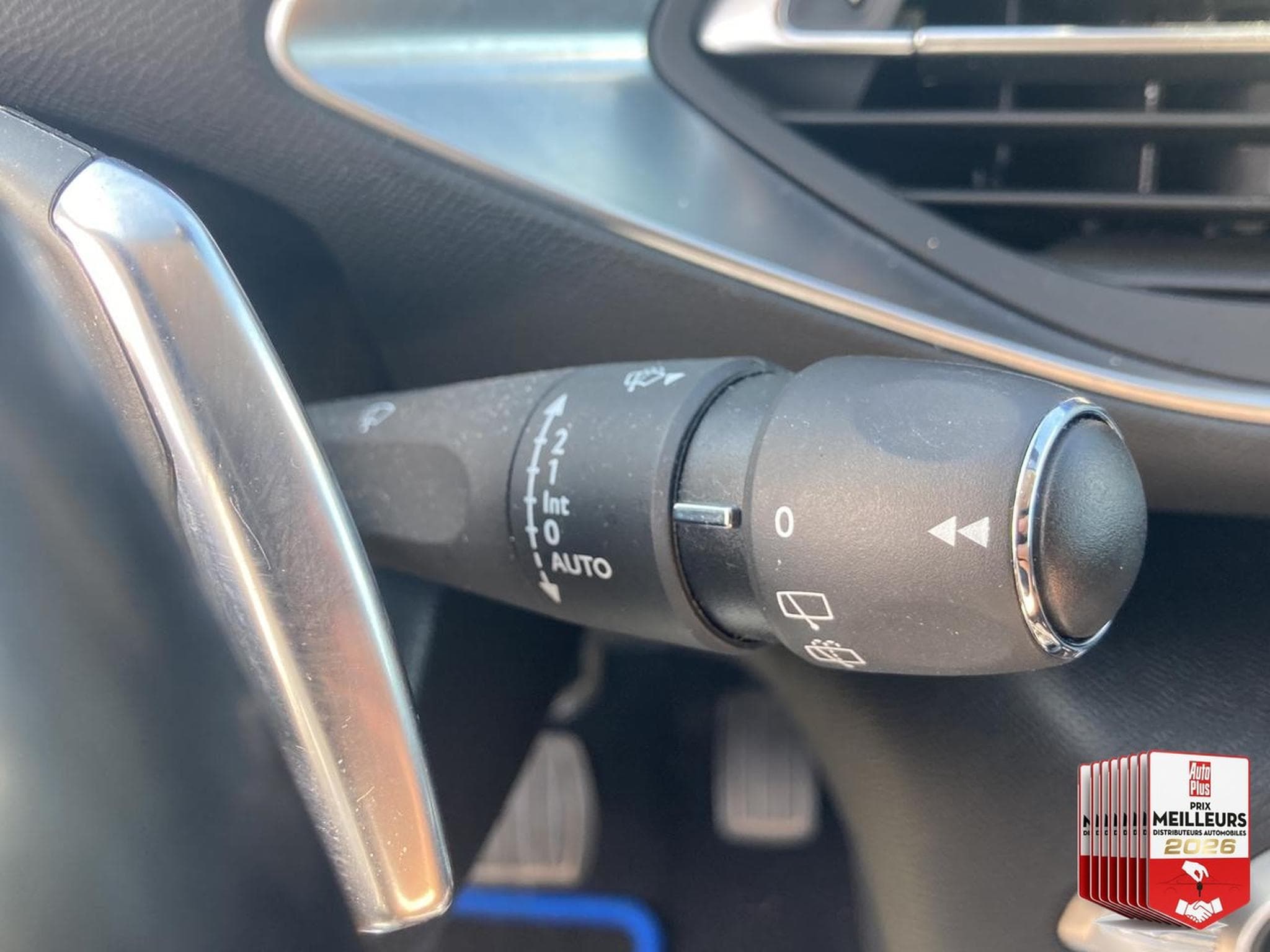 Peugeot 308 1.5 BLUEHDI 130 ALLURE EAT8 (2018) - Photo 21