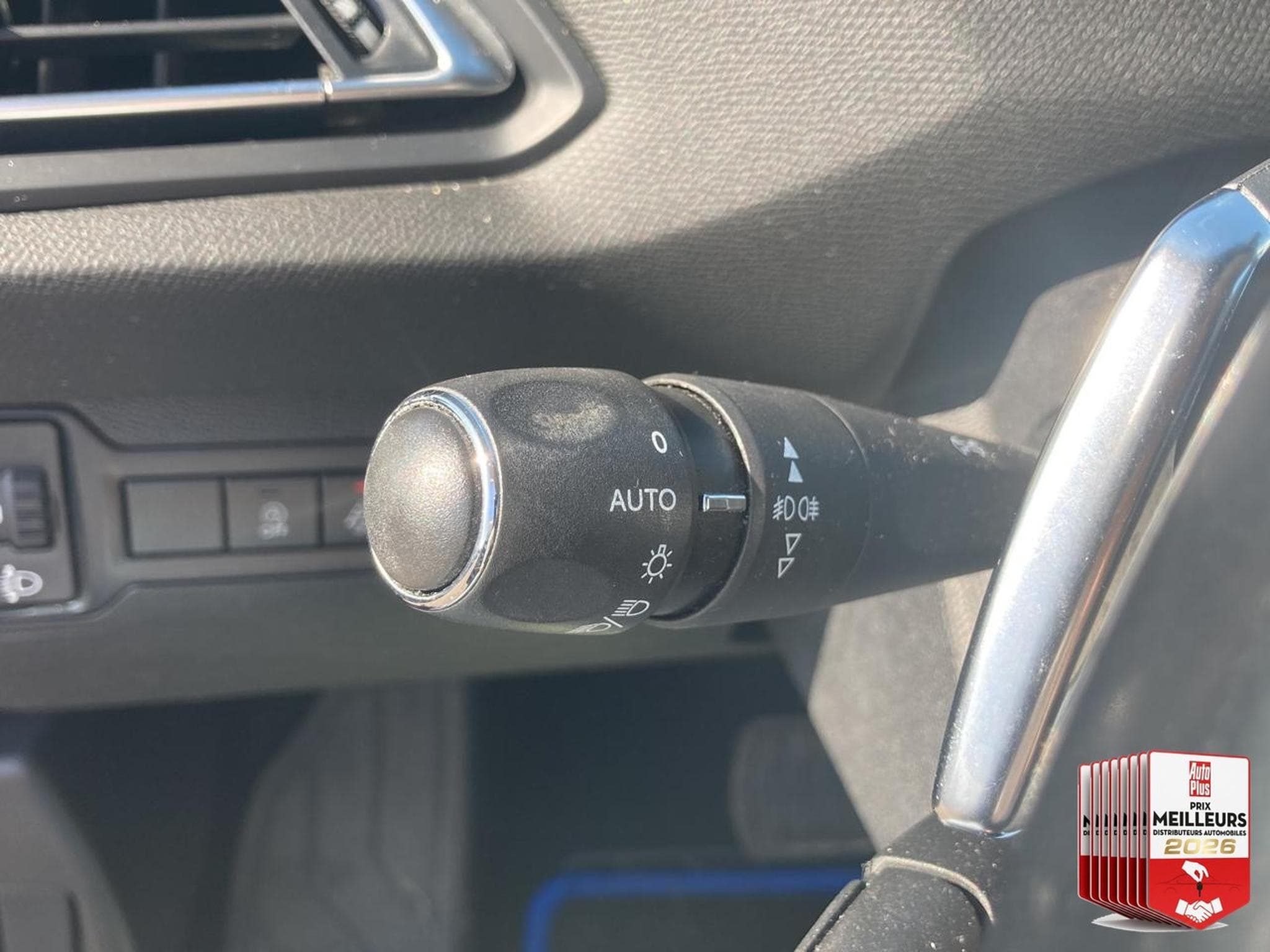 Peugeot 308 1.5 BLUEHDI 130 ALLURE EAT8 (2018) - Photo 20