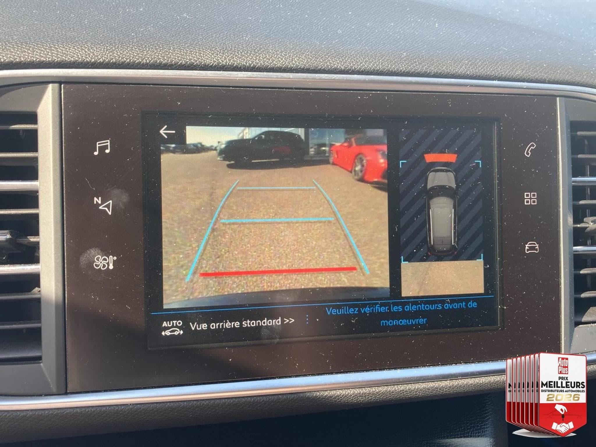 Peugeot 308 1.5 BLUEHDI 130 ALLURE EAT8 (2018) - Photo 23